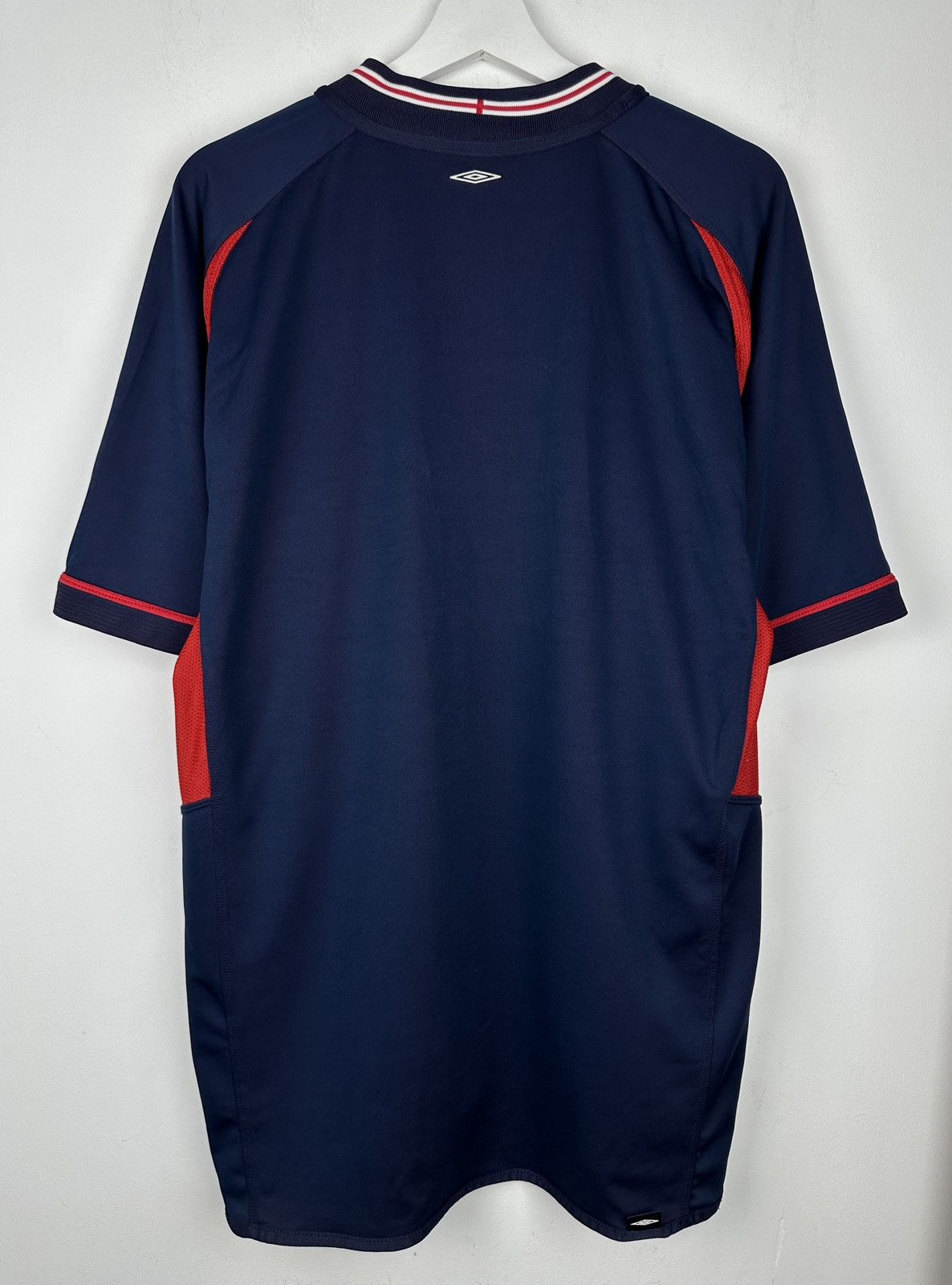 Umbro England 2002 Away Reversible Soccer Jersey Football Shirt Size US XL / EU 56 / 4 - 8 Thumbnail