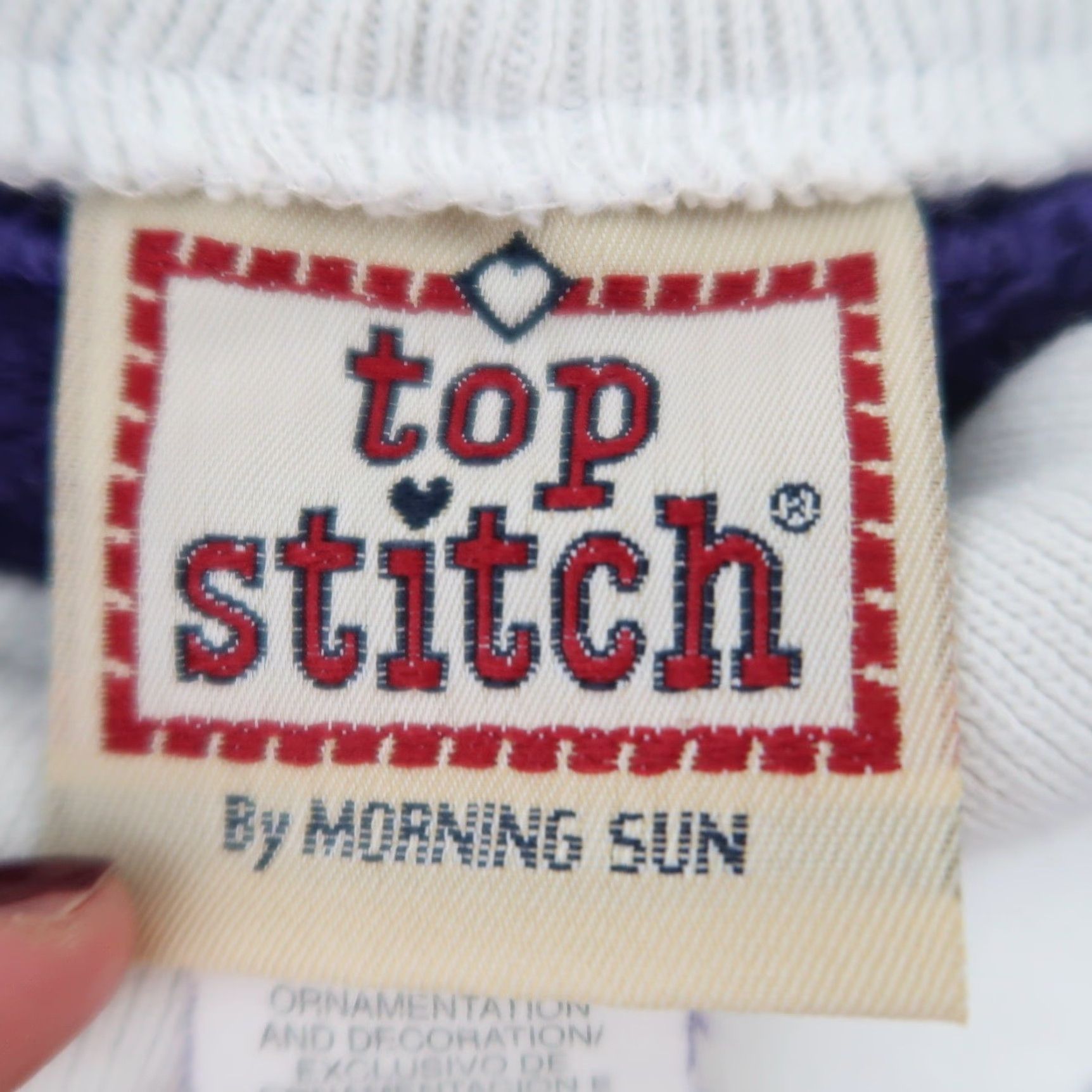 Vintage VINTAGE Morning Sun Sweatshirt Cat Embroidered Collared Purple L Women 90s Casual Pullover Long Sleeve Cotton / Polyester Size L / US 10 / IT 46 - 4 Thumbnail