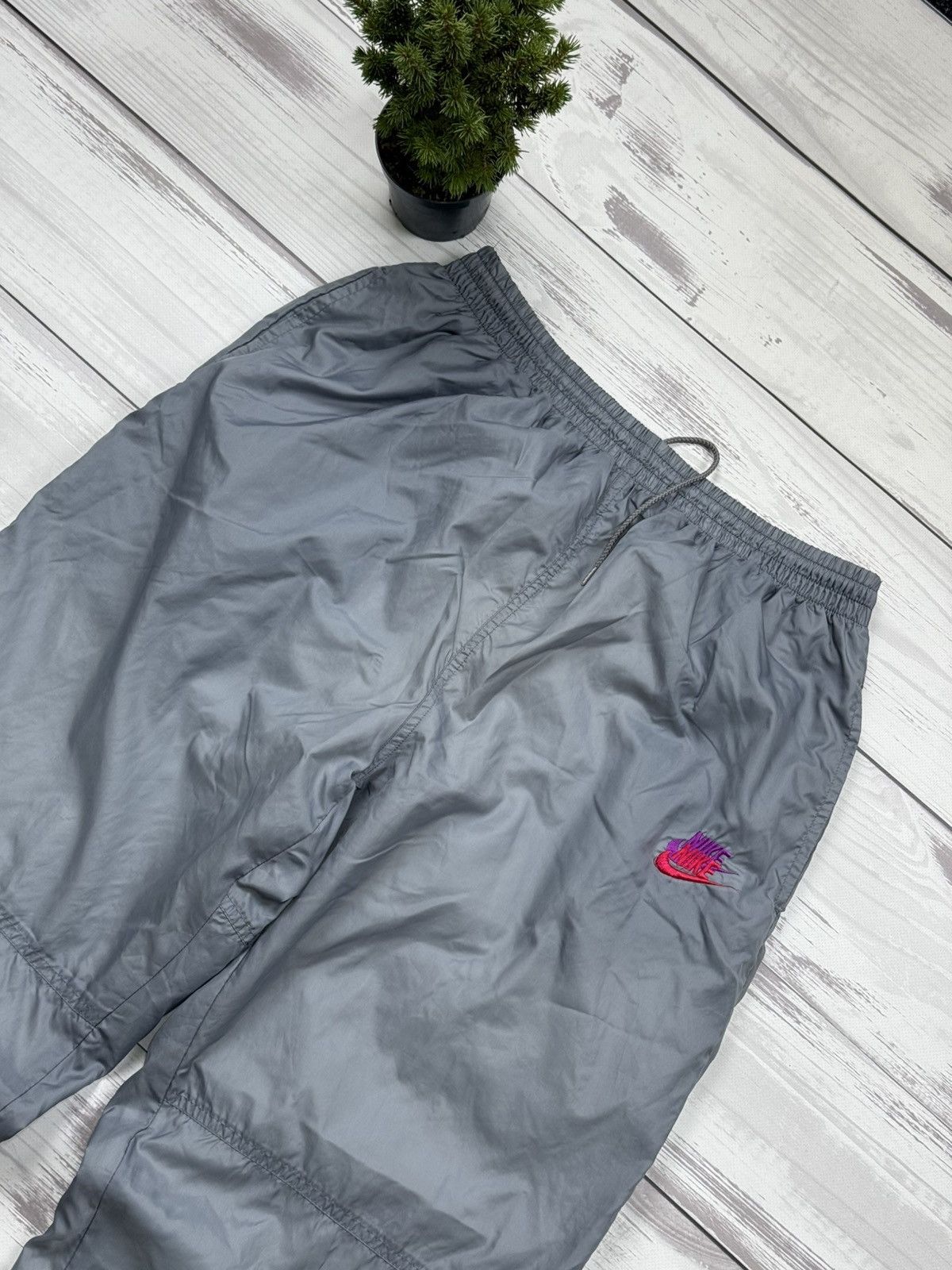Nike Nike vintage pants size L Size US 34 / EU 50 - 2 Thumbnail