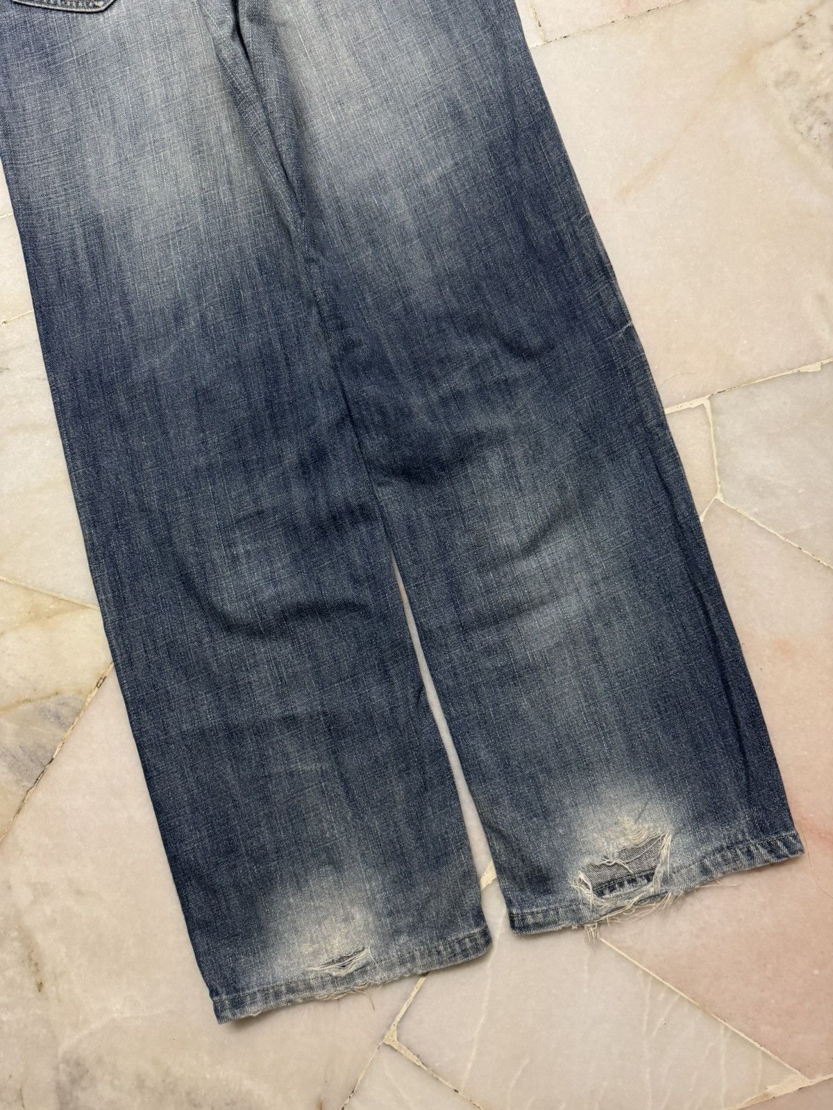 Levi's 💥Grunge💥Vintage 90s Levi's Lot552 Thrashed Distressed Insane Size US 33 - 19 Thumbnail