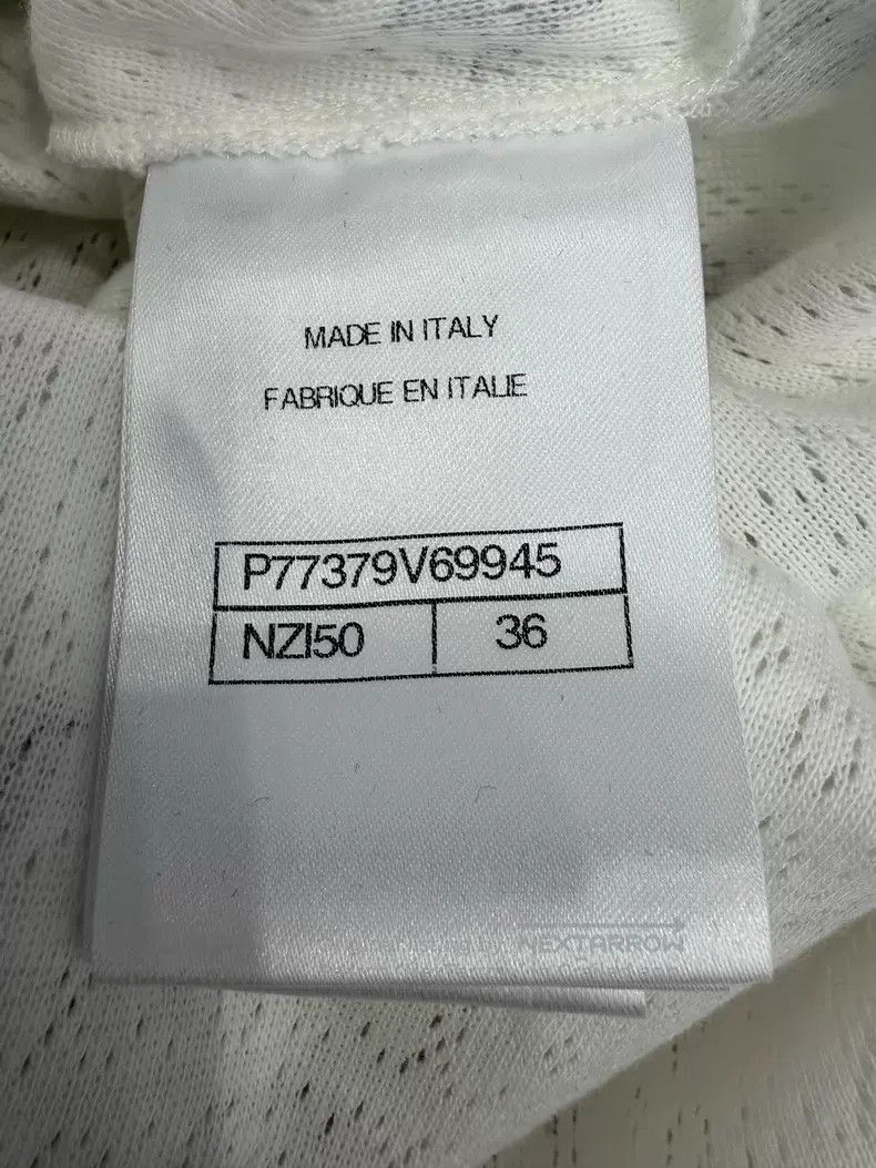 Chanel Chanel White printed small flower short sleeves Size XS / US 0-2 / IT 36-38 - 5 Thumbnail