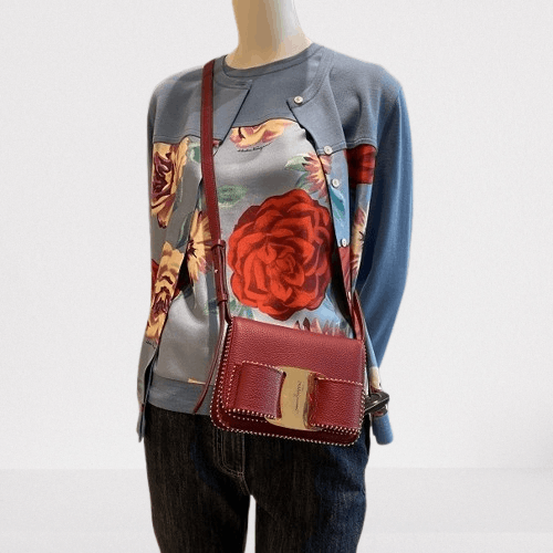 Salvatore Ferragamo o1s1rm0924 Size: OS / Vara Bow Crossbody Bag in Burgundy Size ONE SIZE - 4 Thumbnail