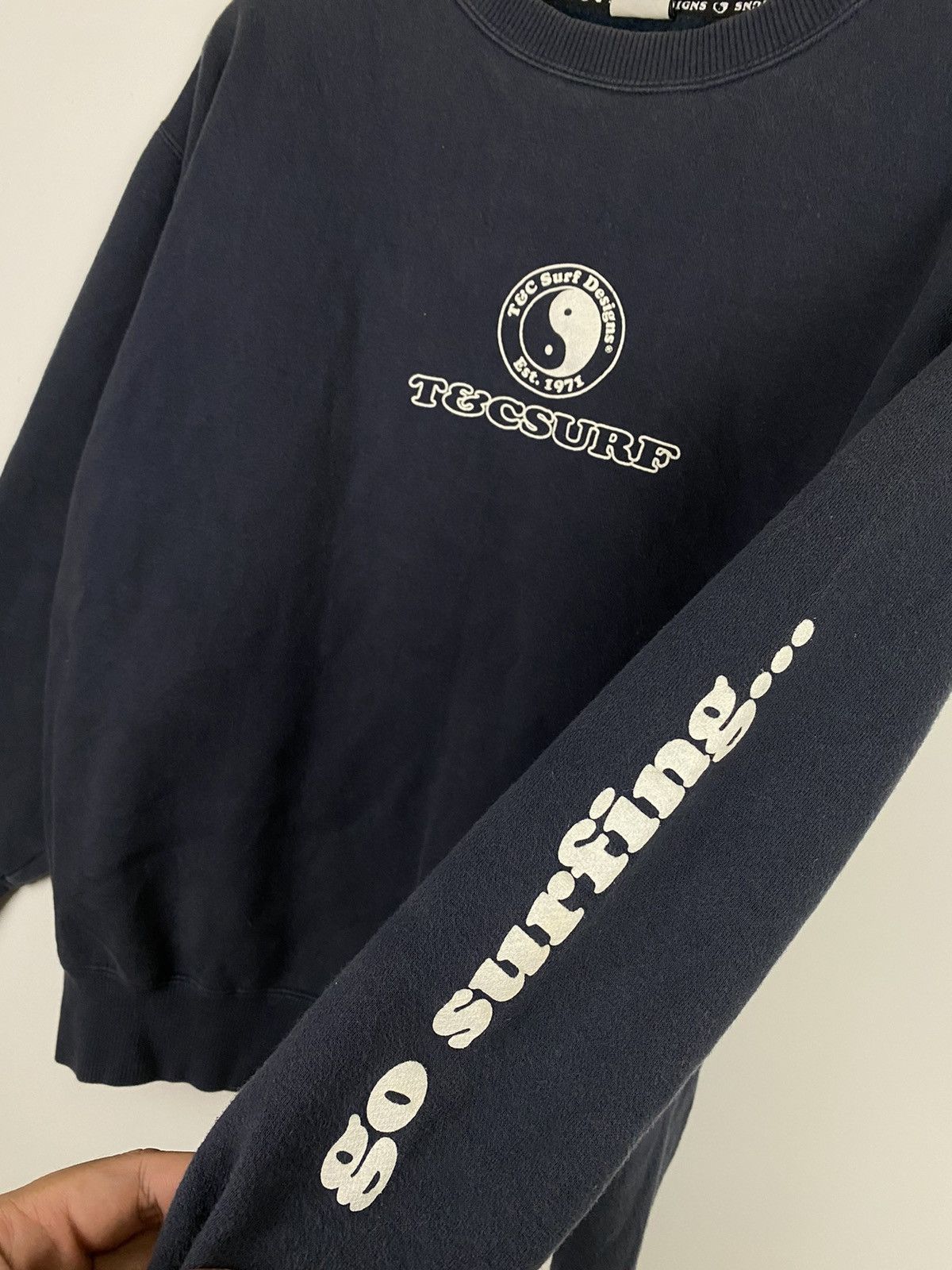 Vintage Vintage T&C Surf Yin Yang Sweatshirt Size US L / EU 52-54 / 3 - 6 Thumbnail
