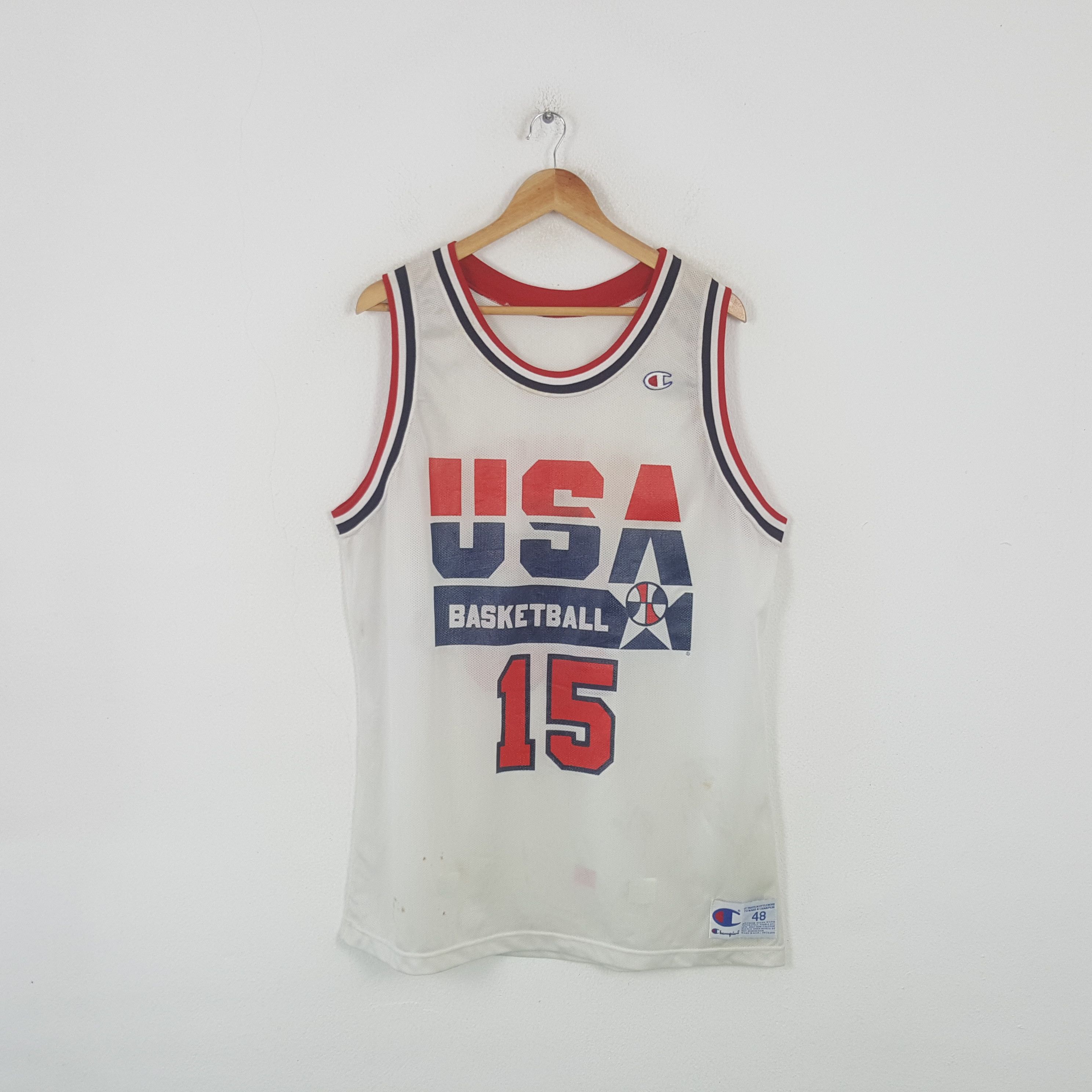 Champion Vintage Champion USA Basketball Team 15 Tshirt RR6 Size US XL / EU 56 / 4 - 1 Thumbnail