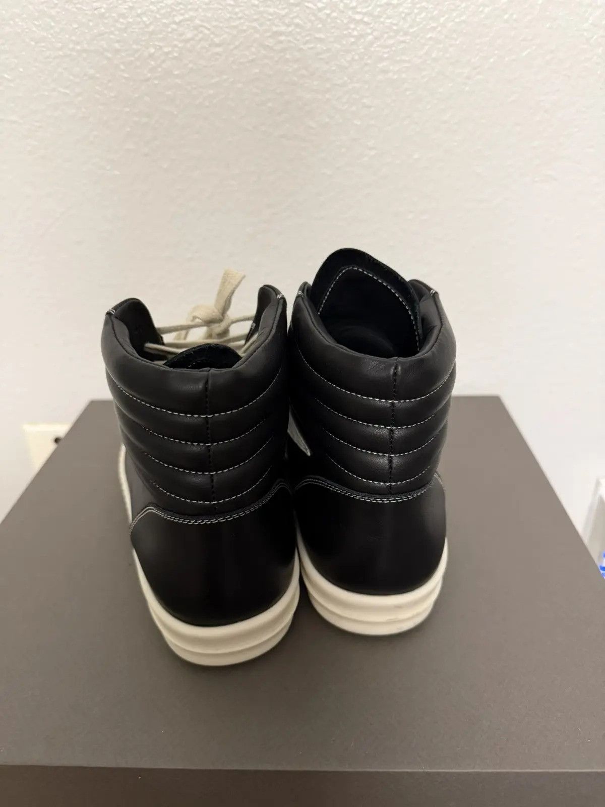 Rick Owens Rick Owens Vintage high top sneaker Size US 9 / EU 42 - 10 Thumbnail