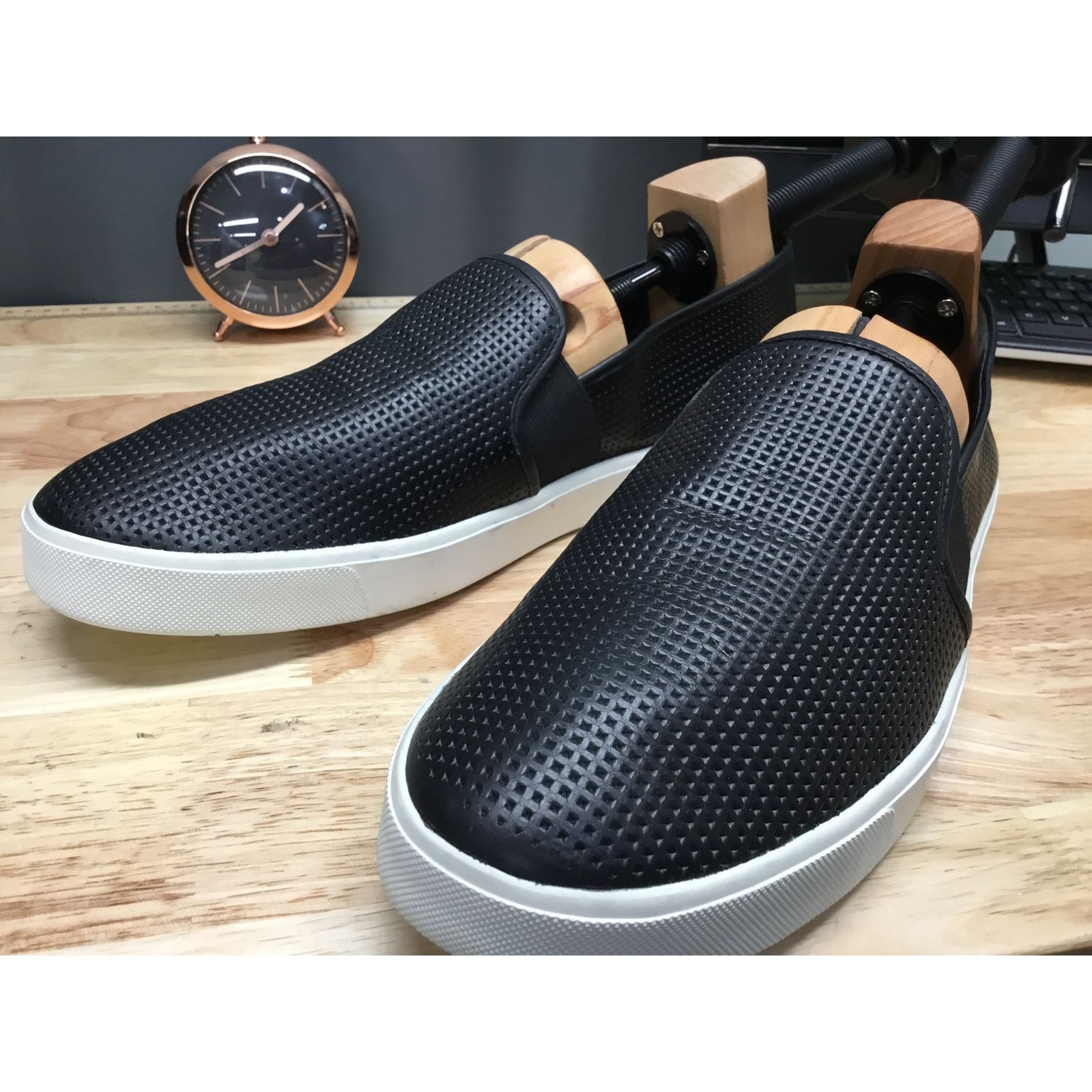 Other Vince Blair Black Perforated Leather Sneakers Women's 12 Size US 12 / IT 42 - 4 Thumbnail