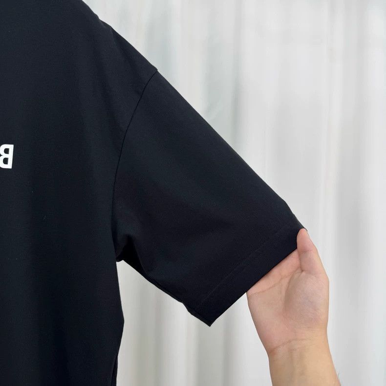 Balenciaga Balenciaga Reversed printed monogram short sleeves Size US XS / EU 42 / 0 - 4 Thumbnail
