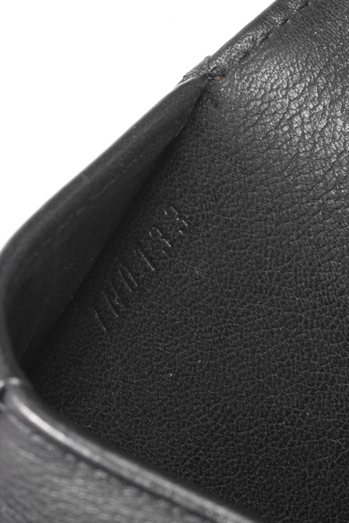 Louis Vuitton Louis Vuitton Amelia Black Mahina Perforated Leather Wallet Size ONE SIZE - 10 Thumbnail