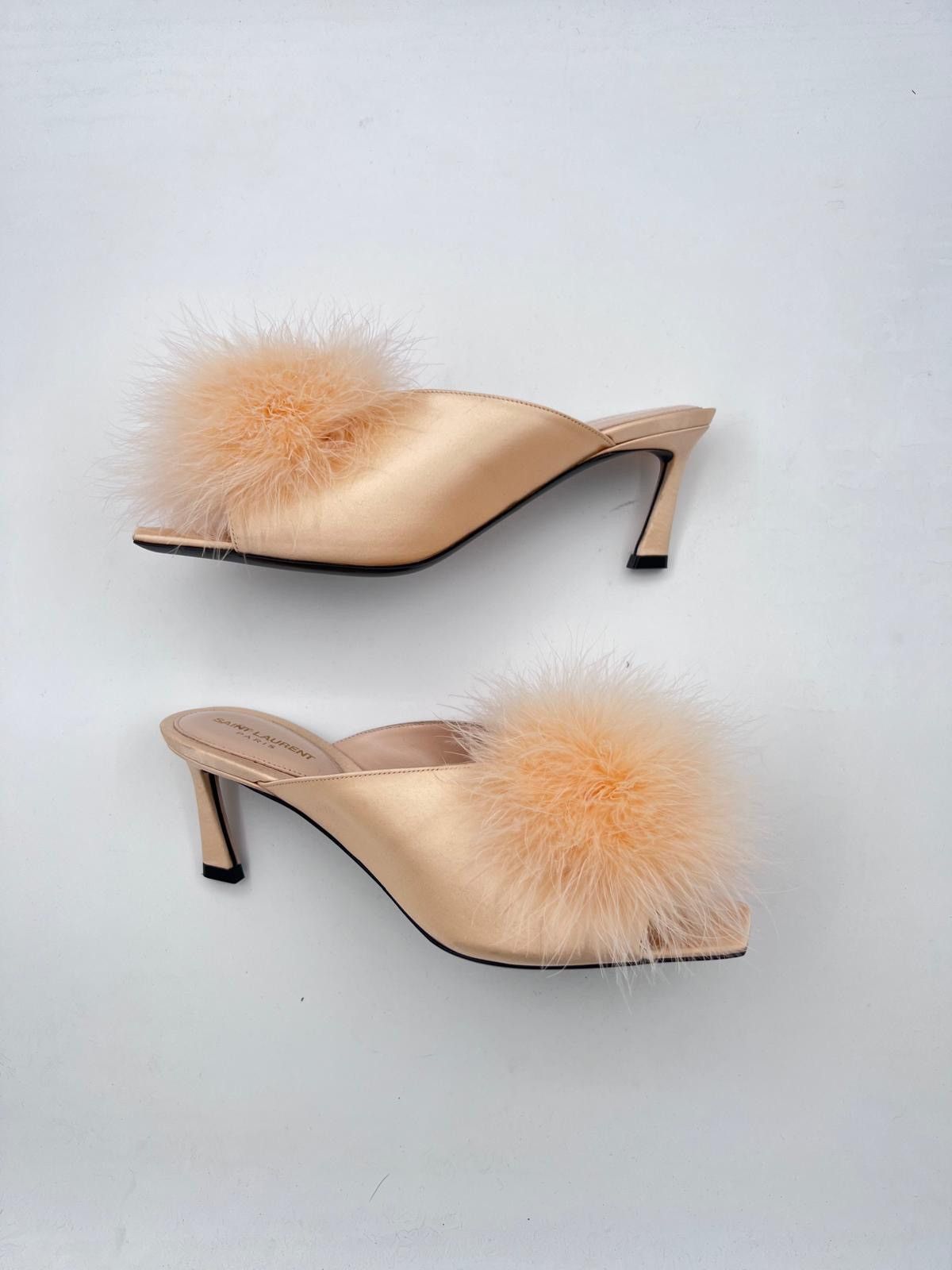 Saint Laurent Paris New Saint Laurent Blanco mules IT 37/ US 7 Size US 7 / IT 37 - 14 Thumbnail
