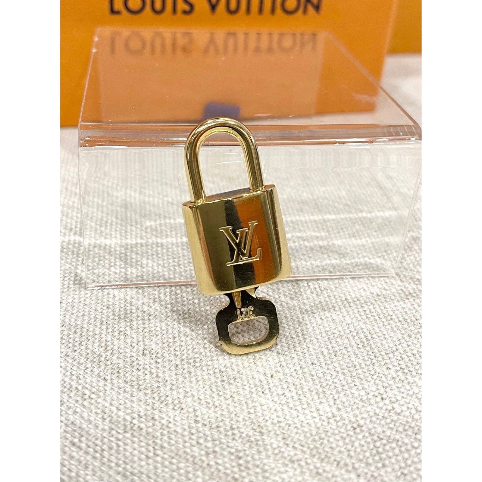 Louis Vuitton Lock and Key Set #321 Brass Gold
