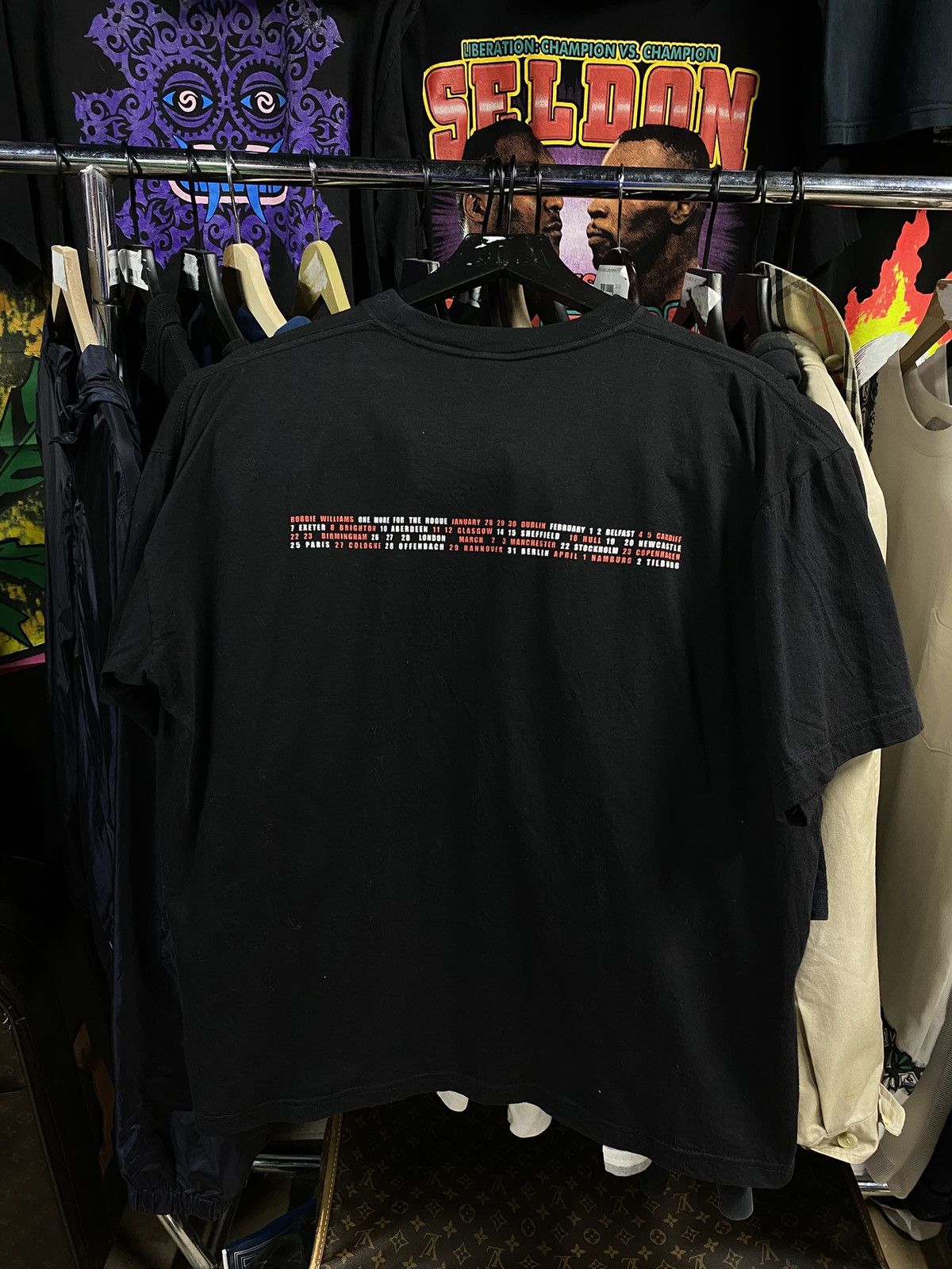 Band Tees Vintage 1998 Robbie Williams Tour T-Shirt Adult Size Large Size US L / EU 52-54 / 3 - 3 Thumbnail