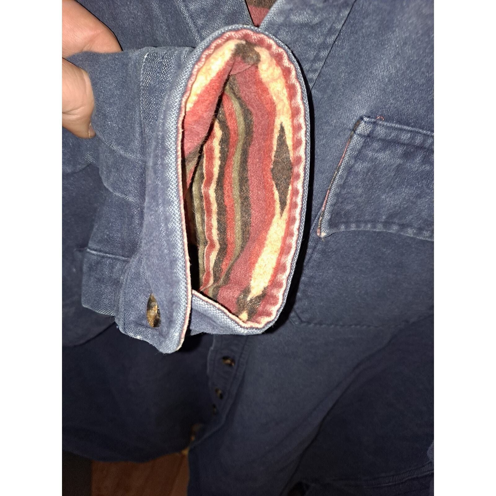 Other L.L. Bean Button Up Hurricane Shirt With Aztec Quilted Linin Size US XL / EU 56 / 4 - 5 Thumbnail