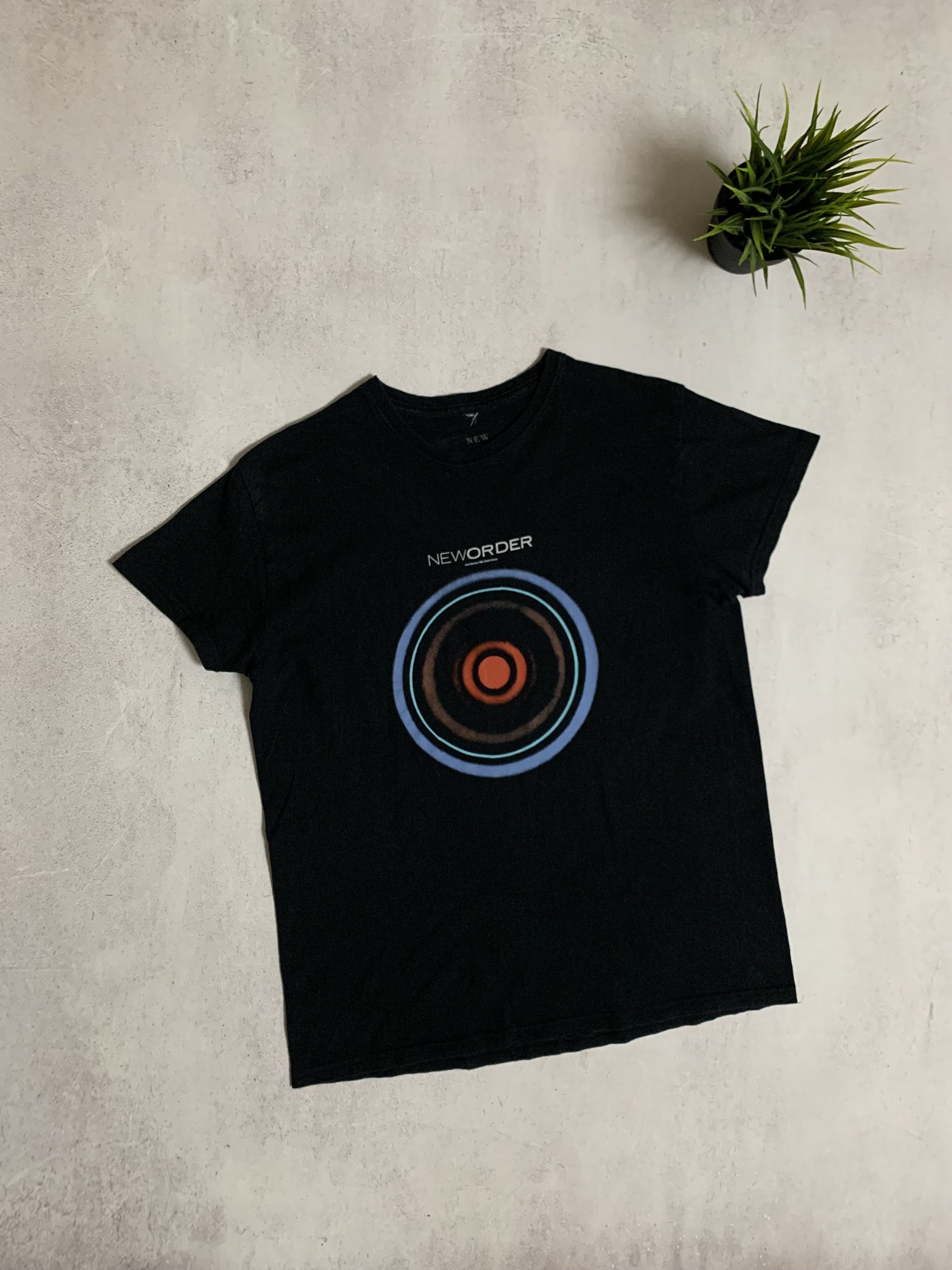 Band Tees Vintage New Order T Shirt Tee Blue Monday Y2K Size US L / EU 52-54 / 3 - 1 Thumbnail