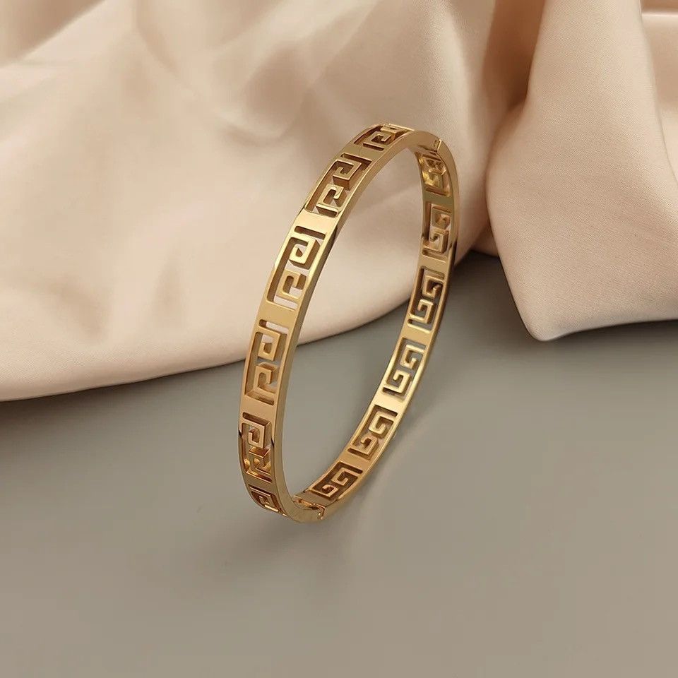 Jewelry Hollow Maze Design Bangles Bracelet Size ONE SIZE - 1 Thumbnail
