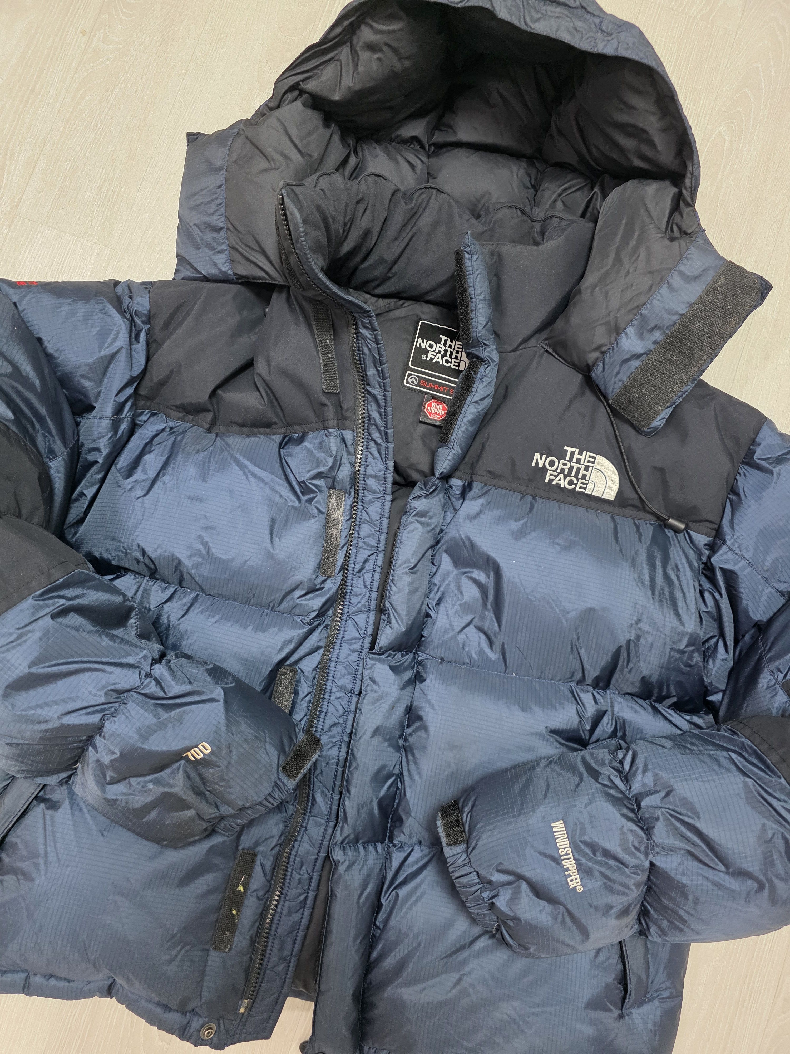 The North Face THE NORTH FACE BALTORO 700 PUFFER JACKET Size US L / EU 52-54 / 3 - 8 Thumbnail