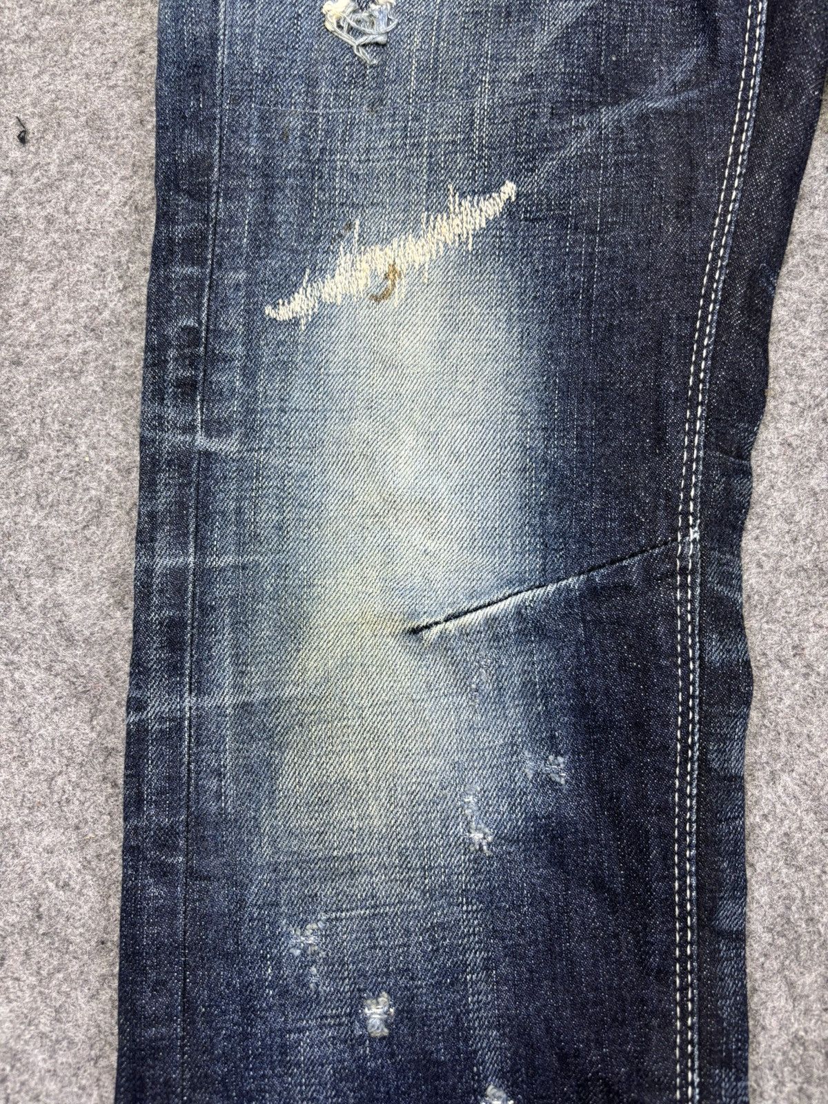 GOSTAR DE FUGA 💥Very Rare💥Archival Fuga Heavy Art Distressed Denim K7 Size US 30 / EU 46 - 6 Thumbnail