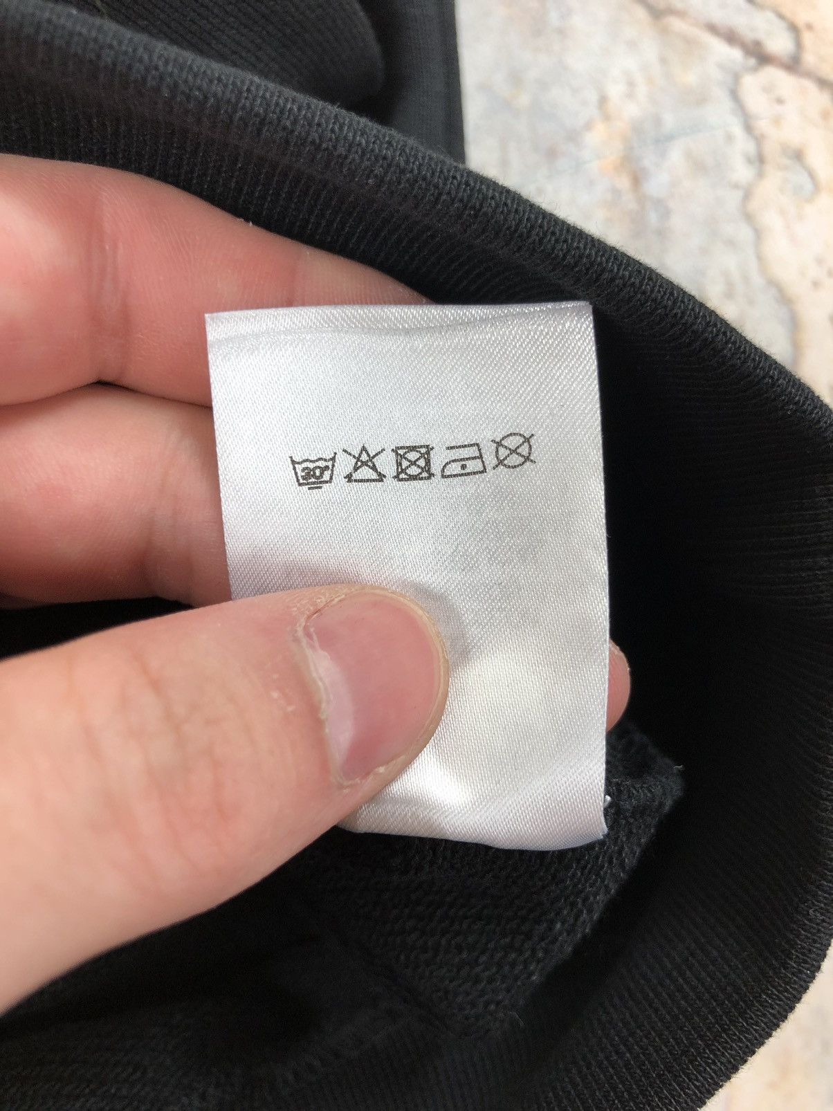 Vetements Vetements barcode sweatshirt new Size US M / EU 48-50 / 2 - 7 Thumbnail