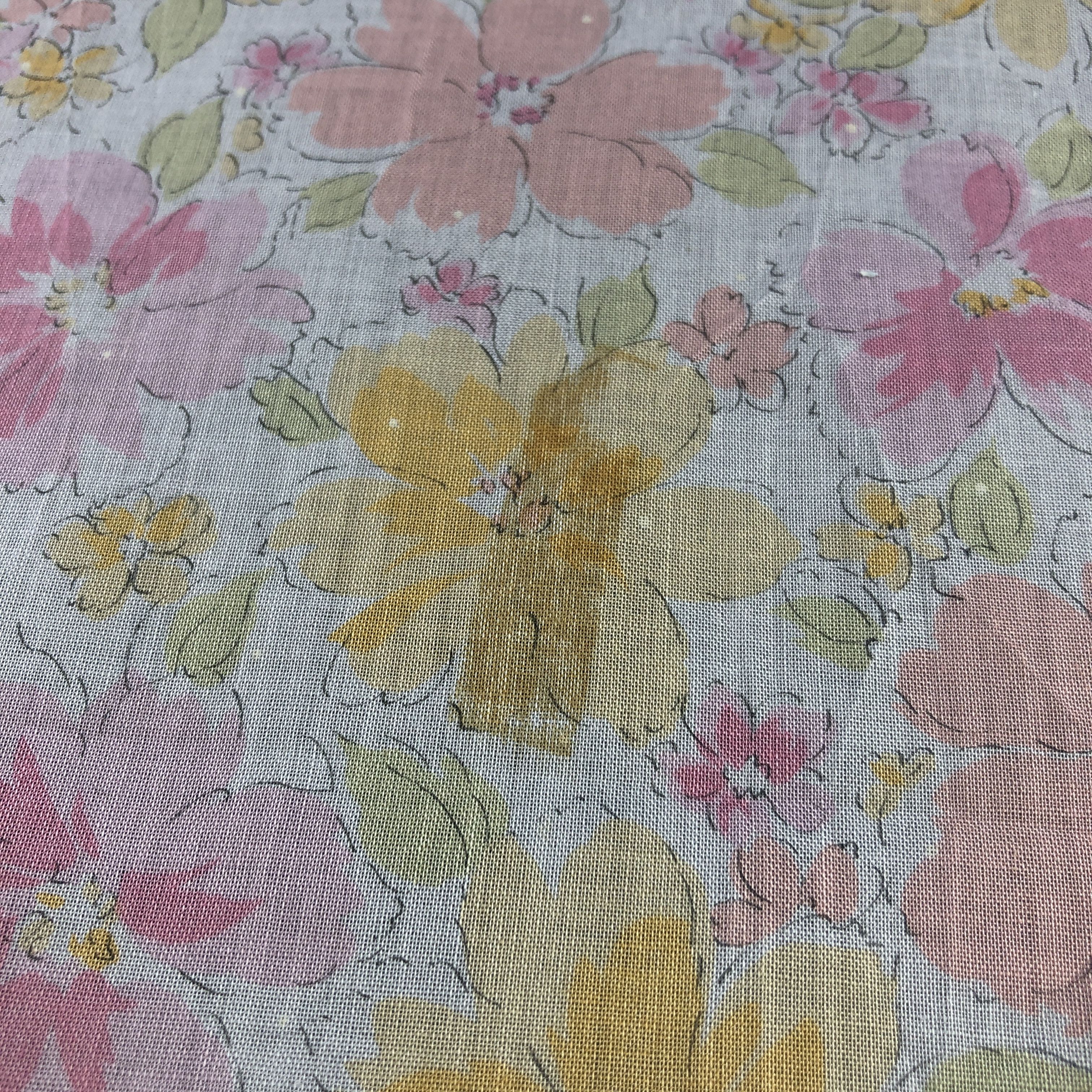 Pierre Balmain Pierre Balmain Handkerchief Neckerchief Bandana H2485 Size ONE SIZE - 5 Thumbnail
