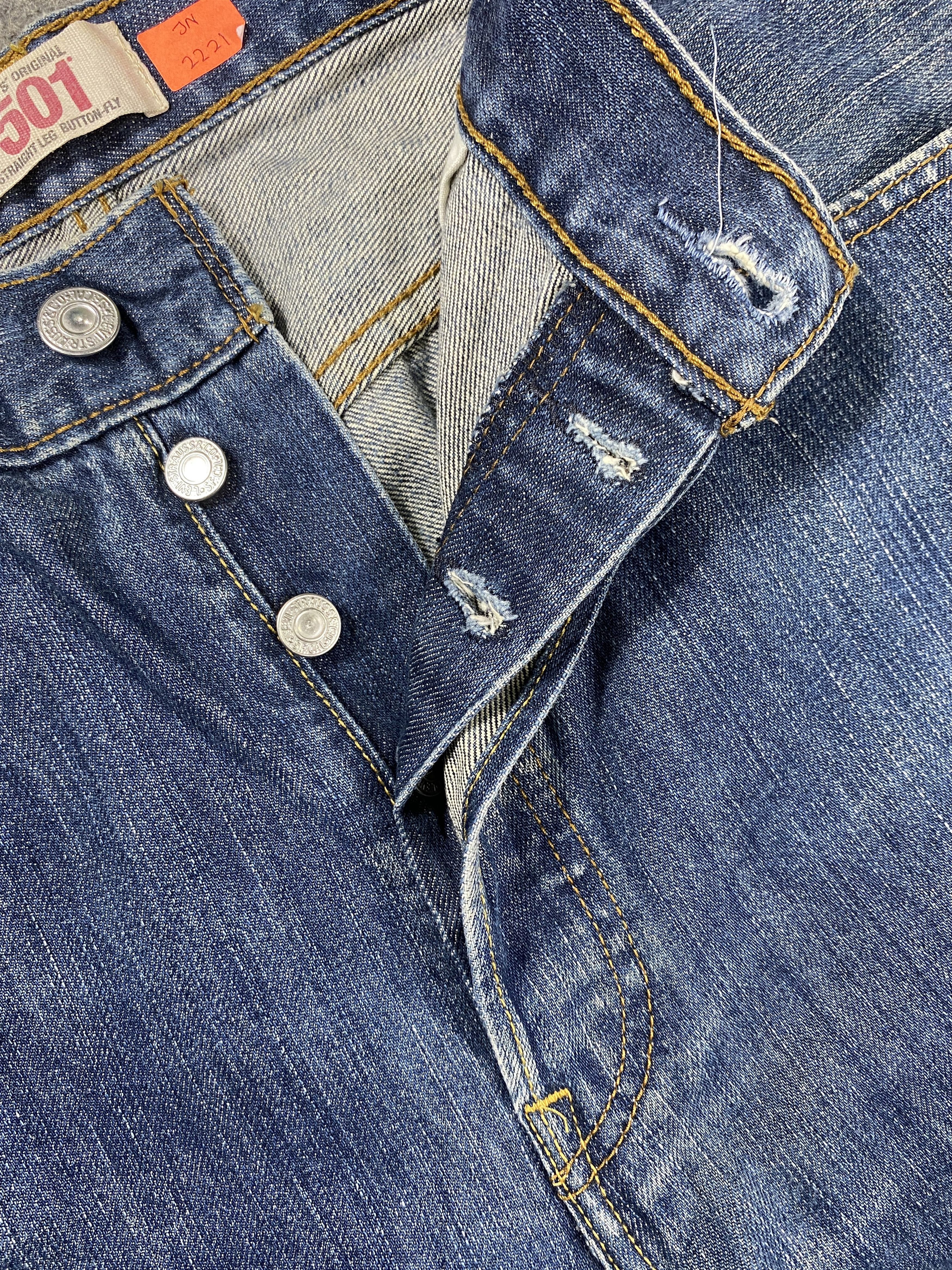 Levi's Distressed Blue Vintage Levi's 501 Jeans 36x31 Denim -JN2221 Size US 36 / EU 52 - 6 Thumbnail