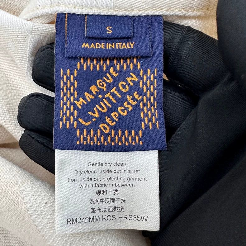 Louis Vuitton Louis Vuitton SS24 Embroidered Short Sleeve Shirt Size US S / EU 44-46 / 1 - 3 Thumbnail