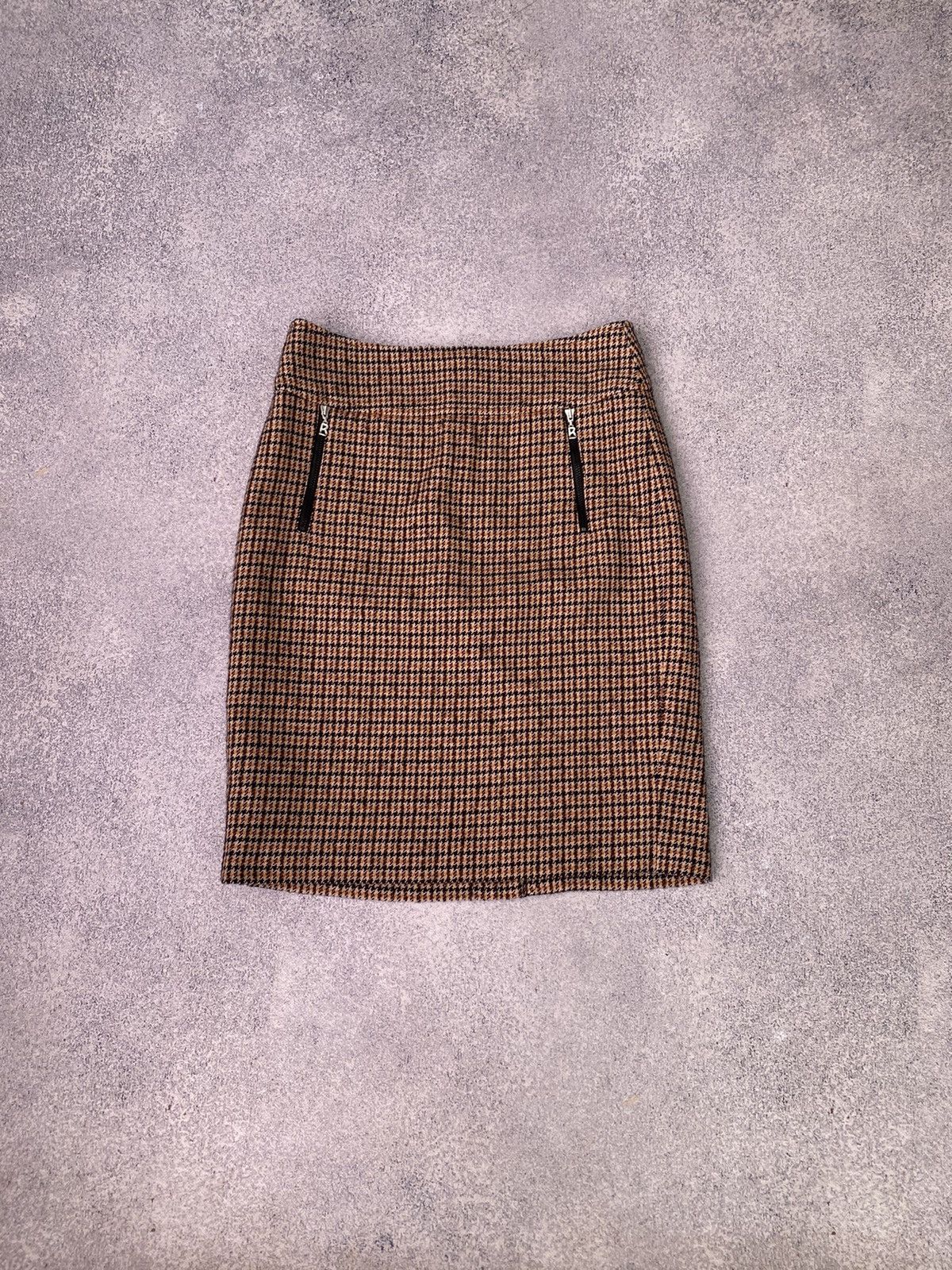 Bogner × Designer × Vintage Vintage Bogner Luxury Women’s Skirt Size 28" / US 6 / IT 42 - 1 Thumbnail