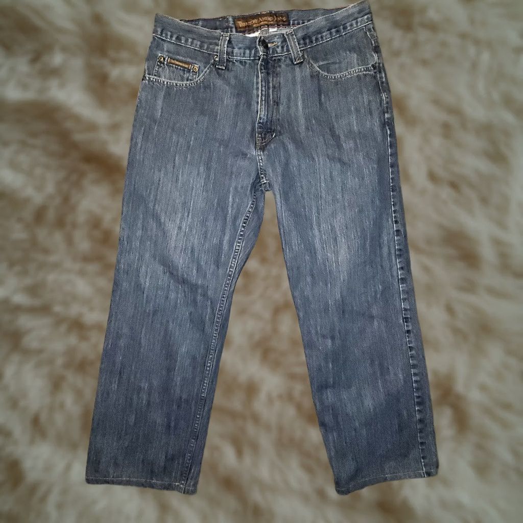 The Territory Ahead Territory Ahead Jeans Straight Leg 33x30 Denim Blue Men Regular Waist 90s Logo Used Size US 33 - 1 Thumbnail