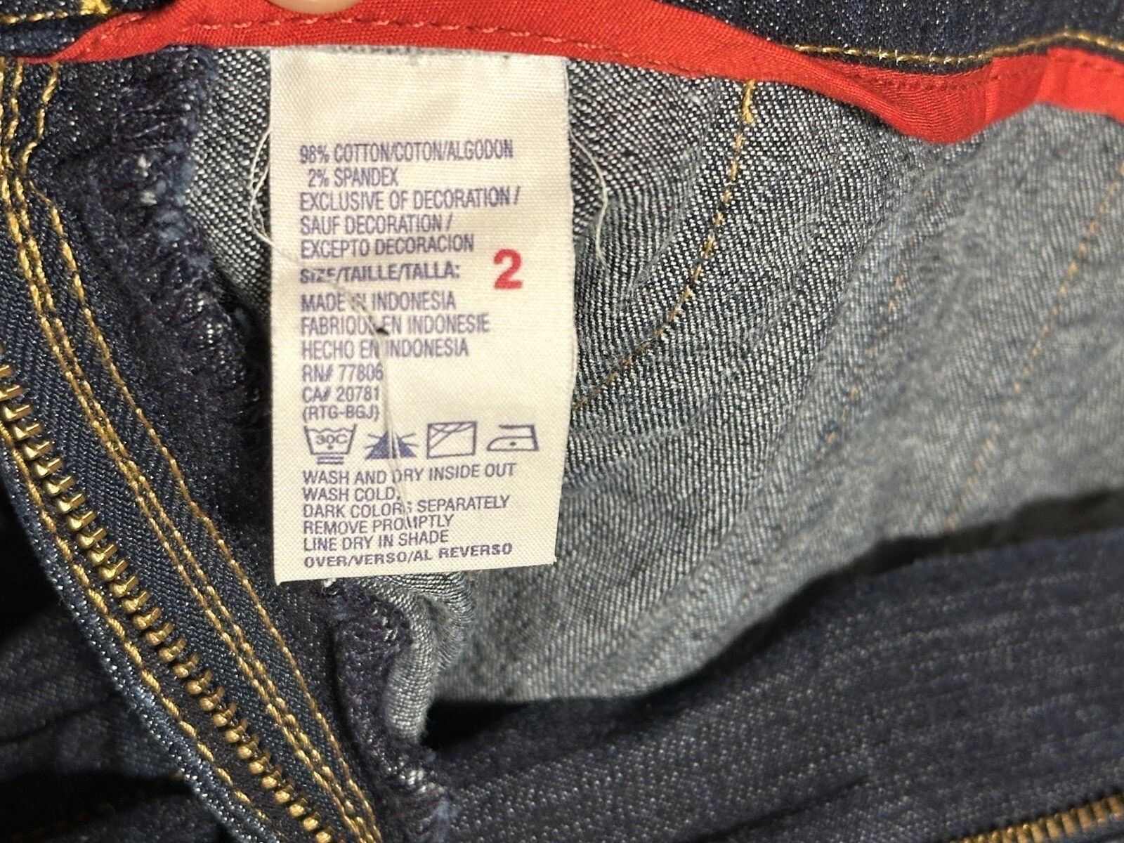 Tommy Hilfiger Vintage Tommy Hilfiger Denim Skirt Pleated Y2K 2000’s Size 2 Size 27" / US 4 / IT 40 - 7 Thumbnail