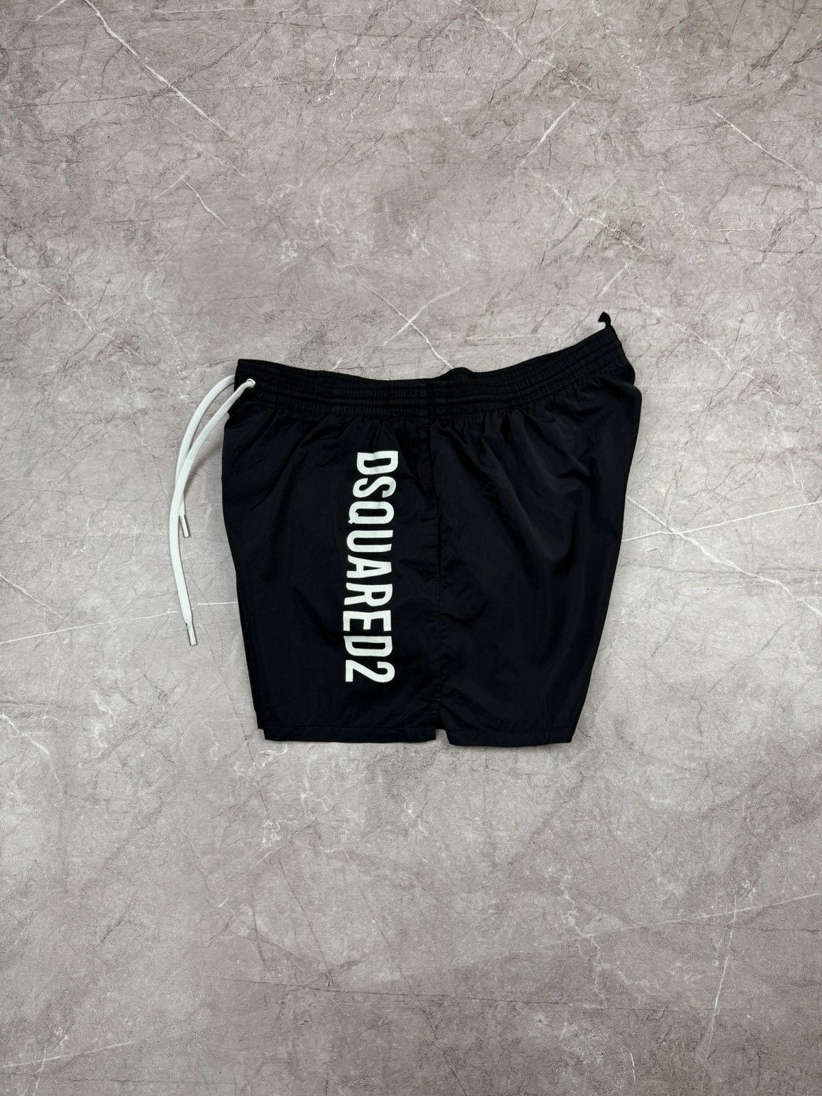 Dsquared2 Vintage Y2K Dsquared2 Nylon Shorts Size US 36 / EU 52 - 1 Thumbnail