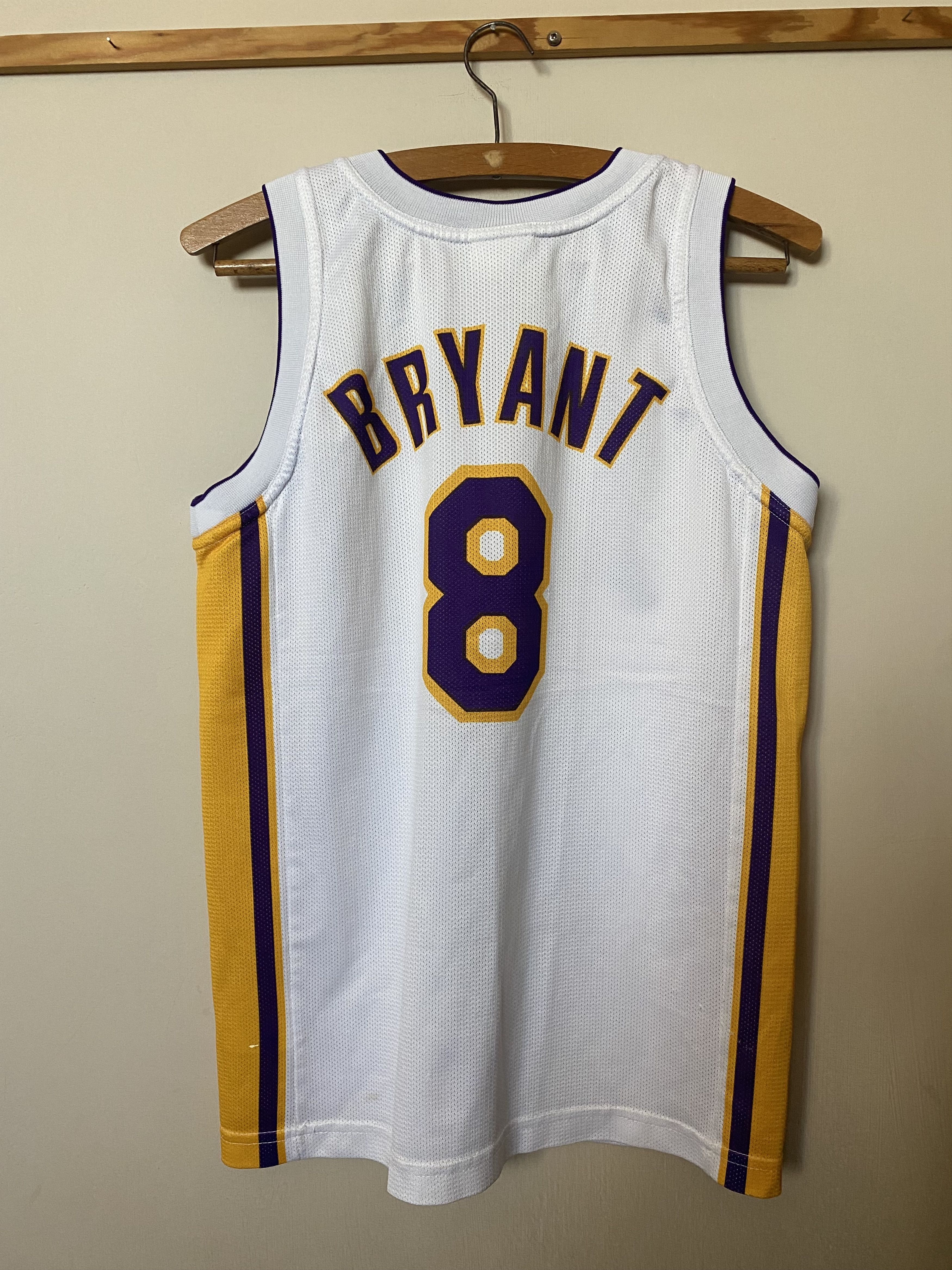 Champion Vintage LOS ANGELES LAKERS #8 BRYANT - Champion 152 - UNIQUE Size US XXS / EU 40 - 1 Thumbnail