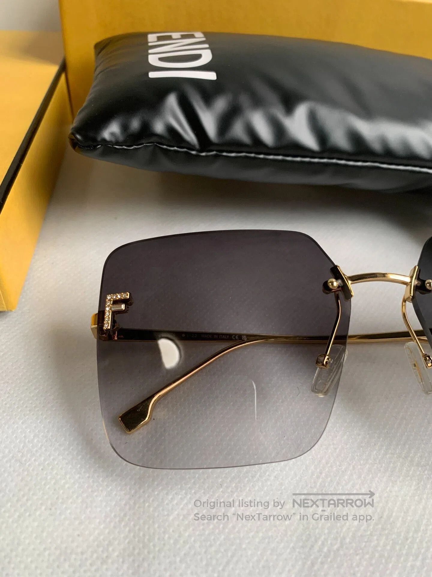 Fendi FENDI Gold Frame Sunglasses. Size ONE SIZE - 3 Thumbnail