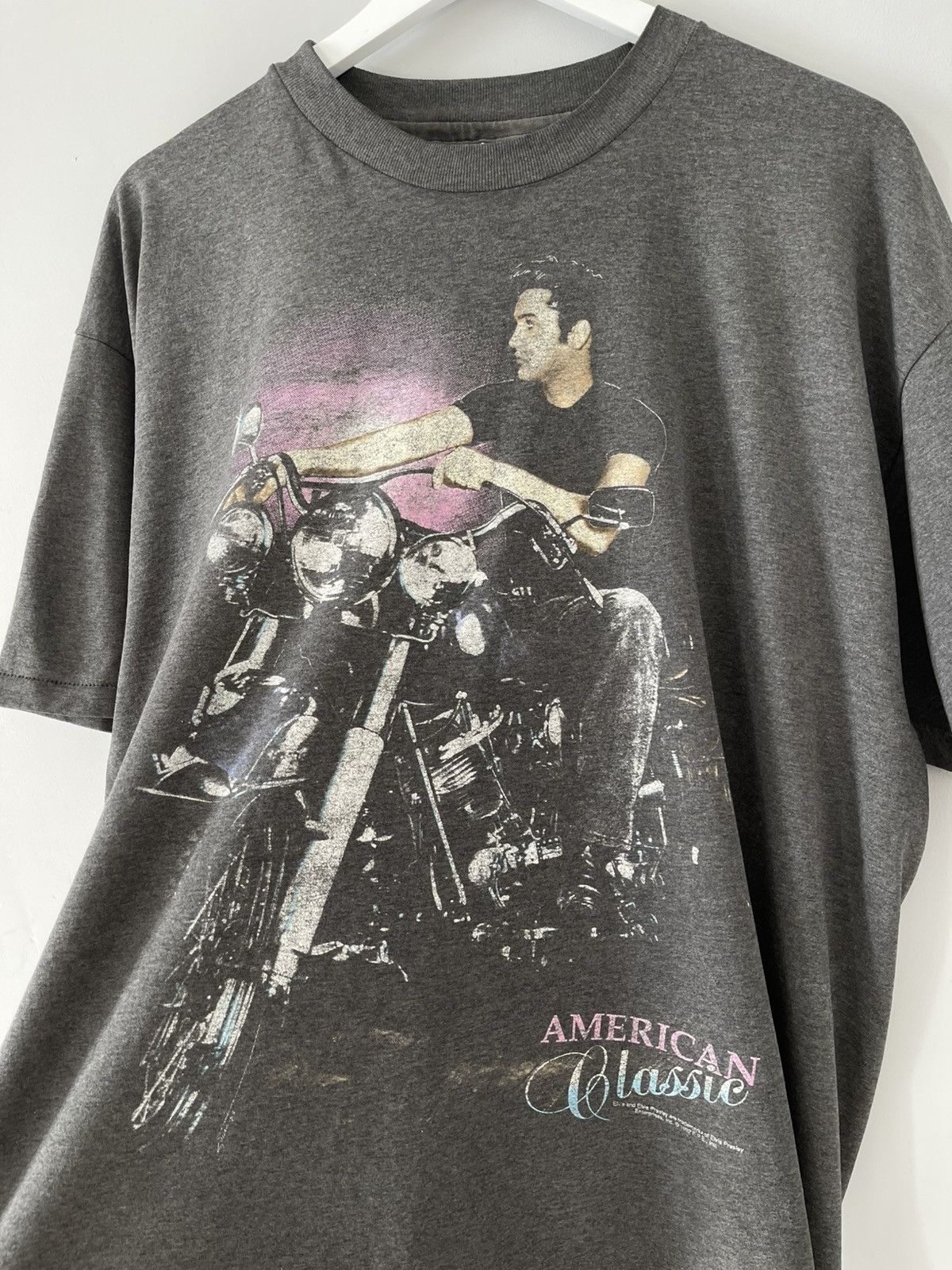 Band Tees Vintage 1992 Elvis Presley American Classic Hanes T-shirt Size US XL / EU 56 / 4 - 5 Thumbnail