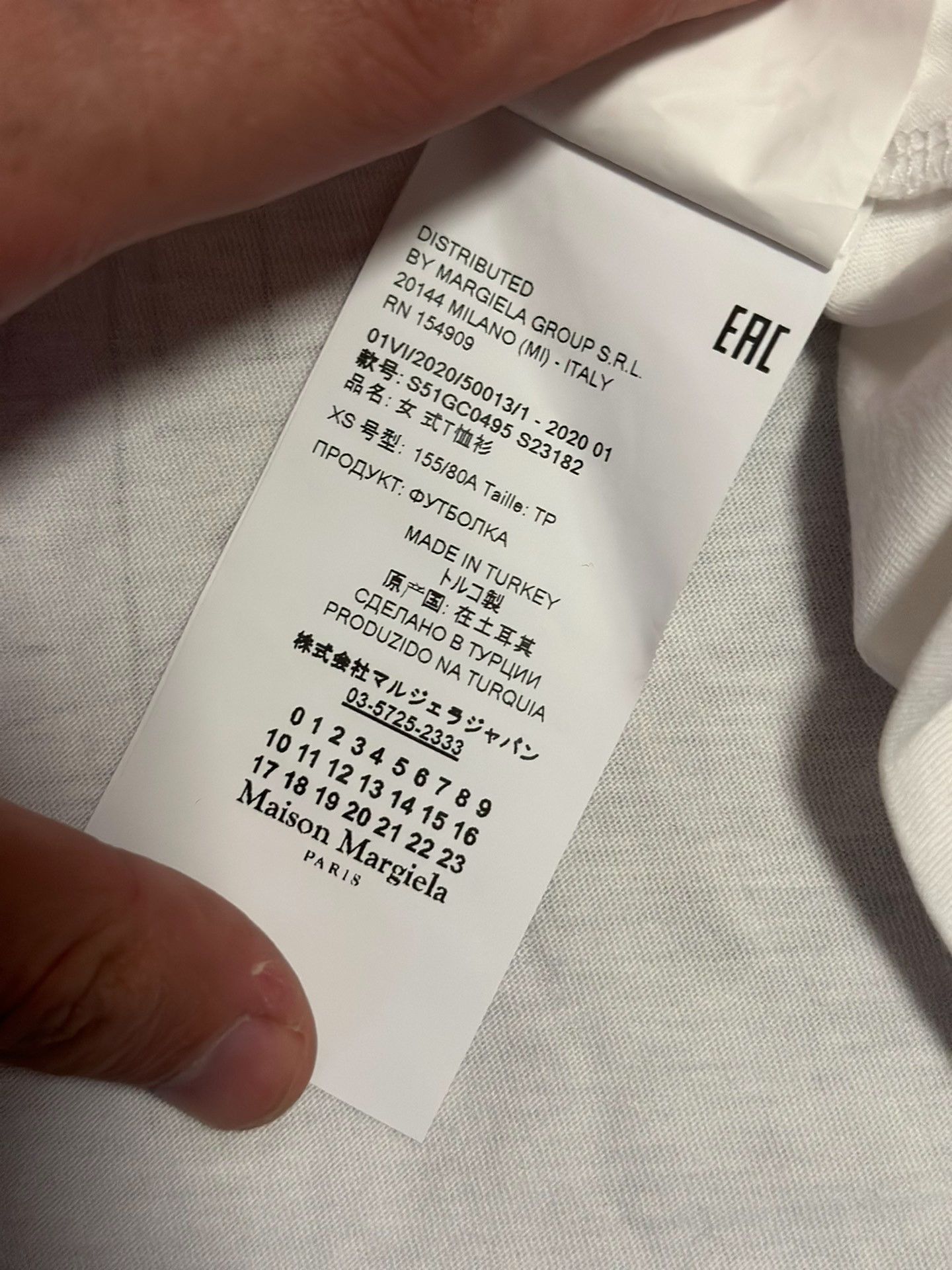Maison Margiela Maison Margiela Graffiti short sleeves logo short sleeves 2 Size XXS / US 00 / IT 34 - 4 Thumbnail