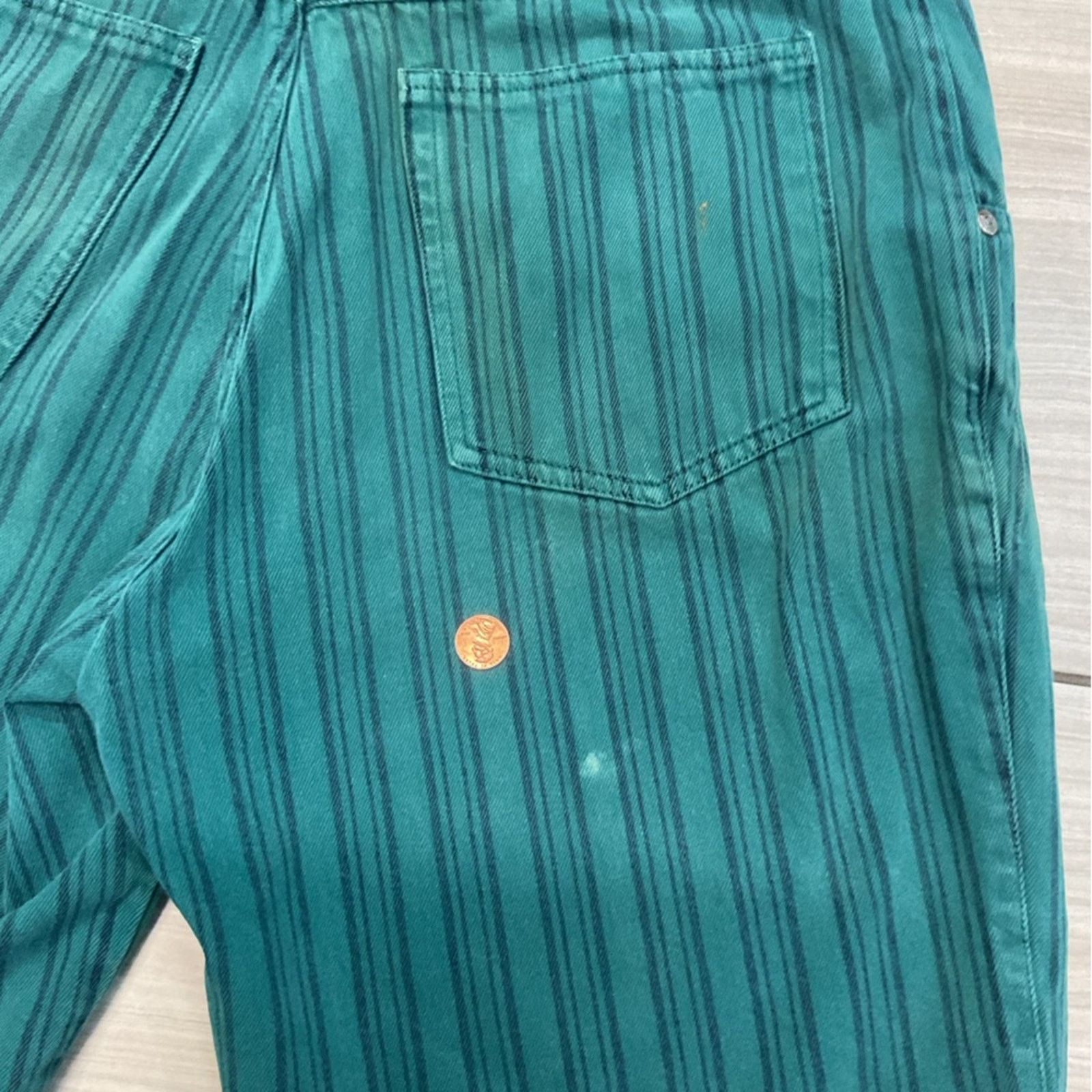 Vintage Vintage Fluid Blues Striped Shorts Size US 32 / EU 48 - 6 Thumbnail