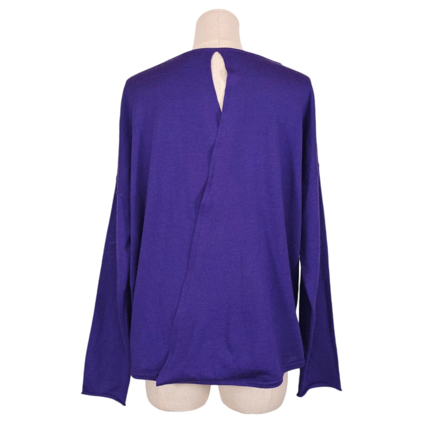 Eileen Fisher Eileen Fisher Merino Wool Open Back Sweater Purple Sz Medium Size M / US 6-8 / IT 42-44 - 4 Thumbnail