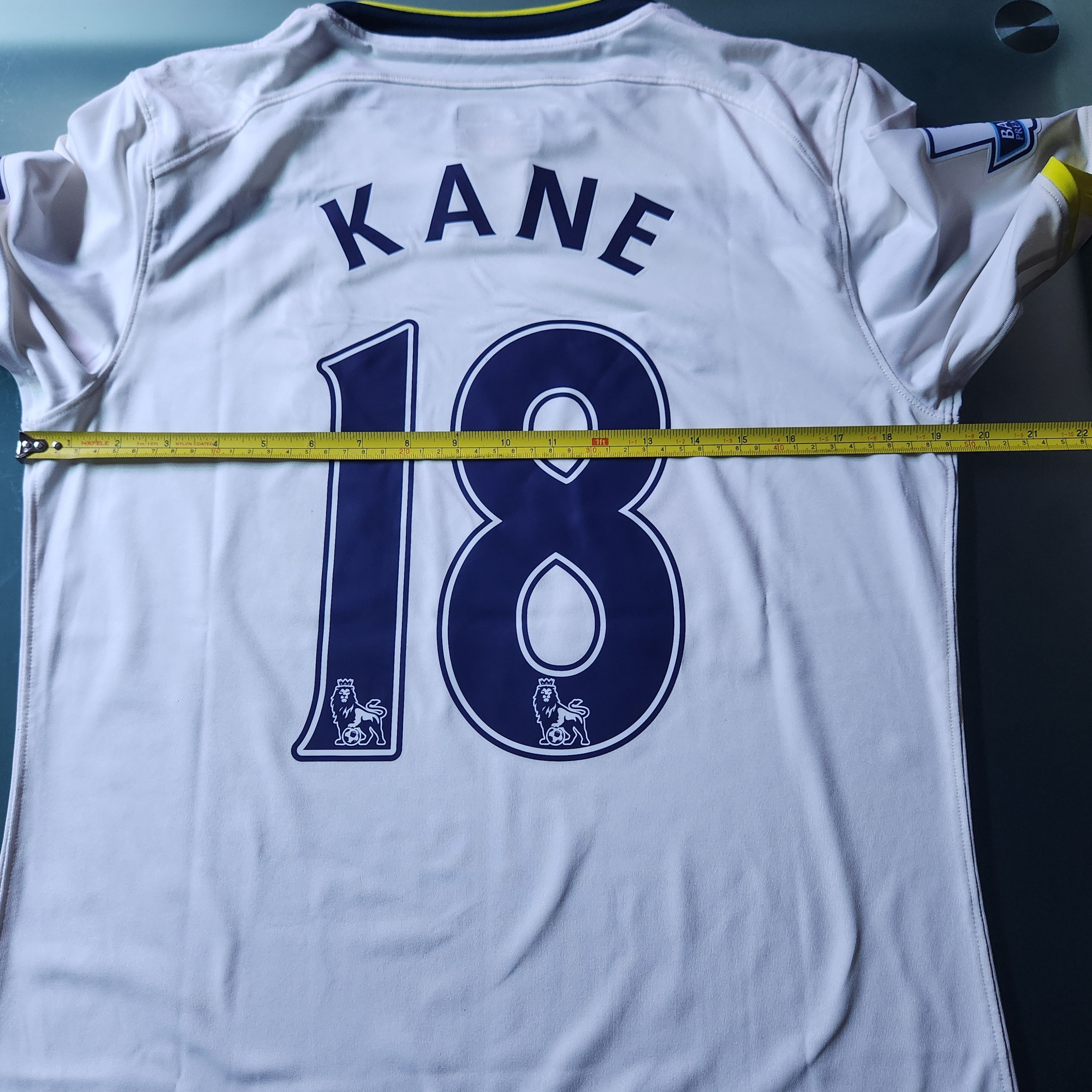 Under Armour Authentic Tottenham Hotspur Spurs KANE 2014-2015 Home Jersey Size US M / EU 48-50 / 2 - 15 Thumbnail