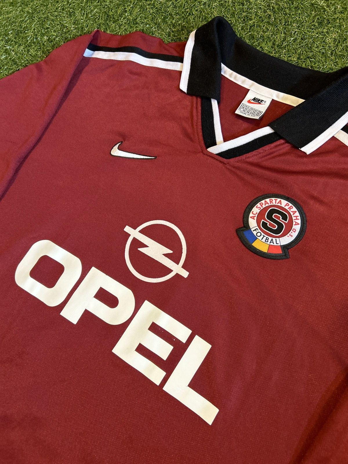 Vintage 97/98 AC Sparta Praha Home Shirt Size US XL / EU 56 / 4 - 5 Thumbnail