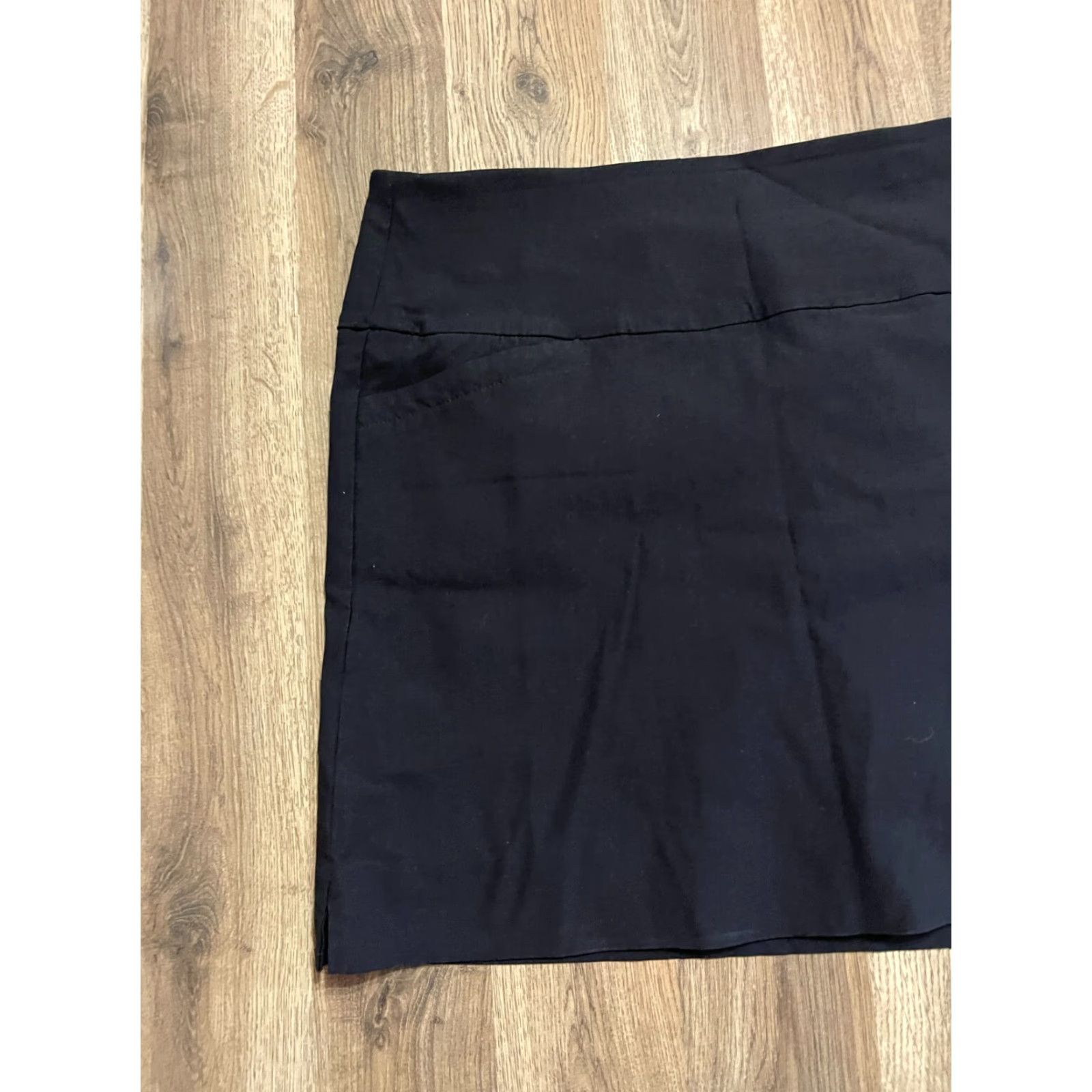 Vintage S.C & CO. Skirt Women's XL Black Built in Short Pull On Mini Casual Modern Short Womens XL Black Skirt 90s? Size 40" / US 18 - 3 Thumbnail