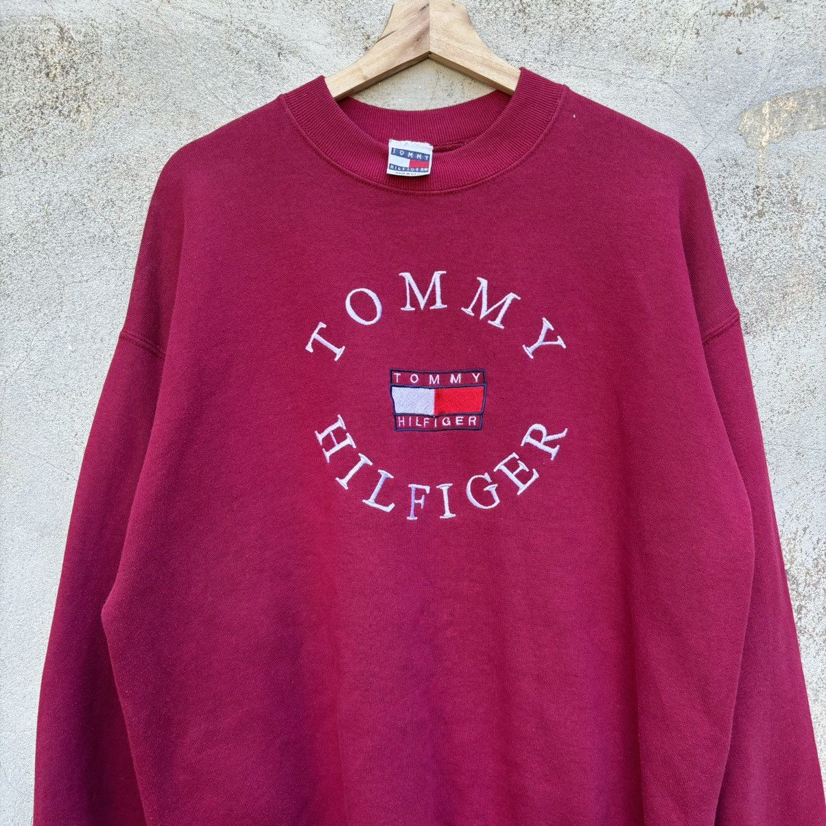 Vintage 90s Tommy Hilfiger Crewneck Sweatshirt USA - Main Image