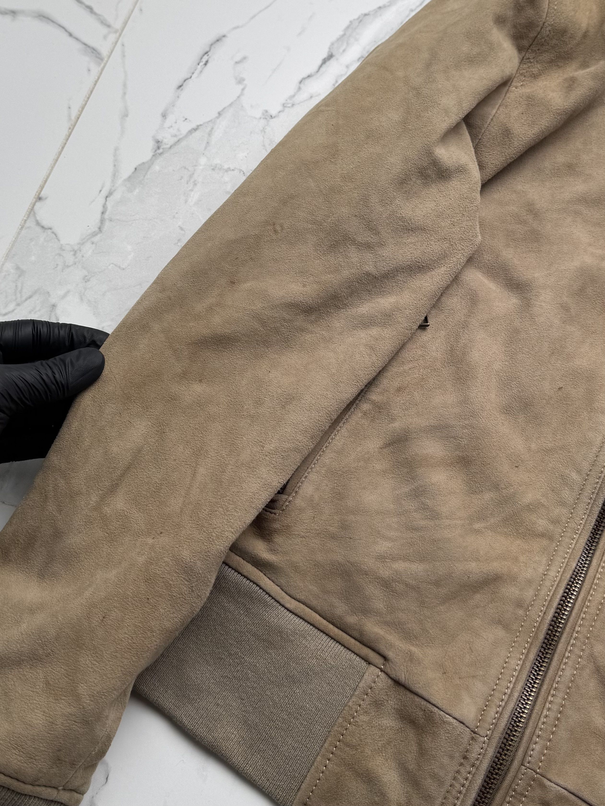Vintage Vintage Beige Suede Leather Jacket Women's Zip Up Size US S / EU 44-46 / 1 - 6 Thumbnail