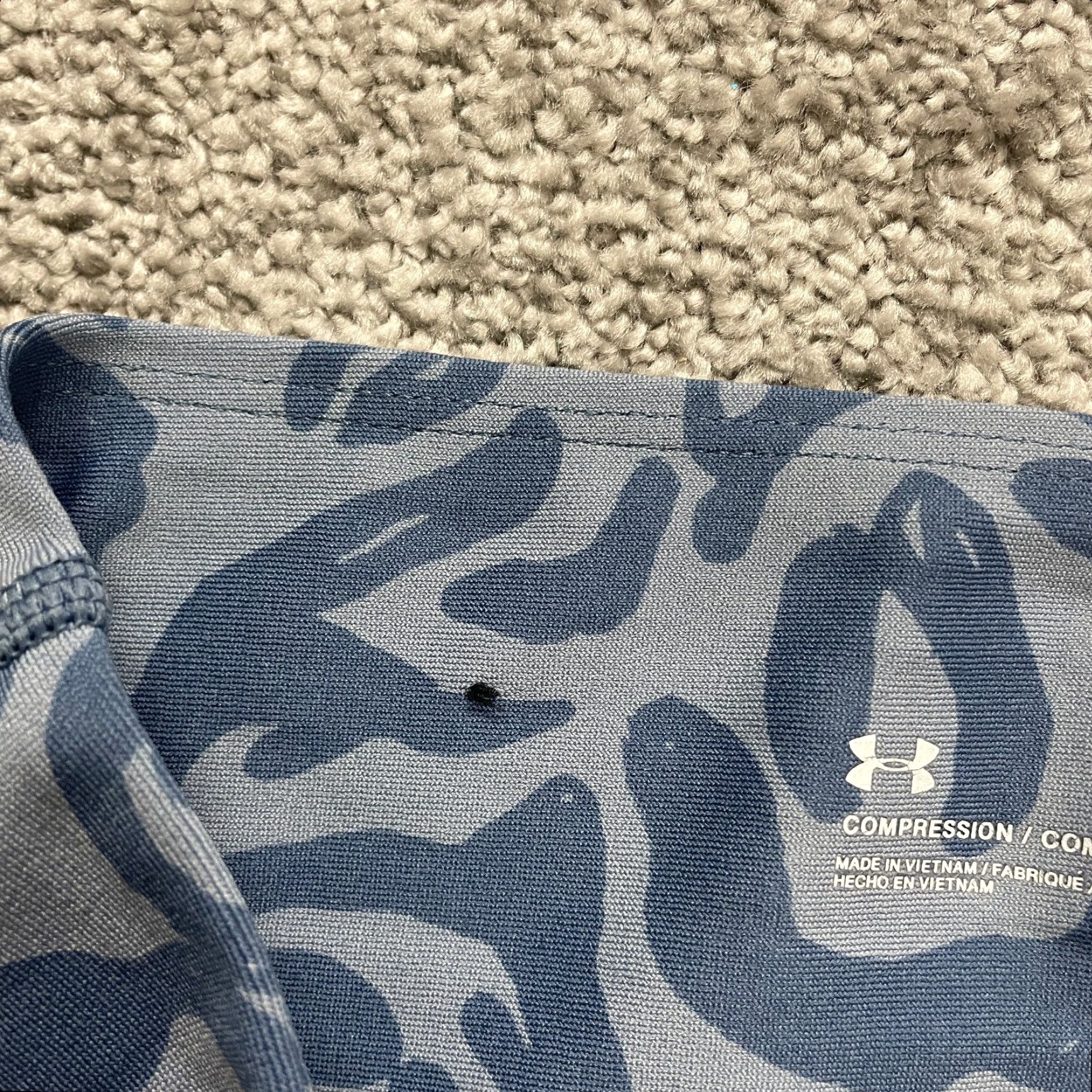 Under Armour VINTAGE Under Armour Compression Leggings Womens S/M Blue Patterned Athletic Gym 25x24 Size 28" / US 6 / IT 42 - 7 Thumbnail