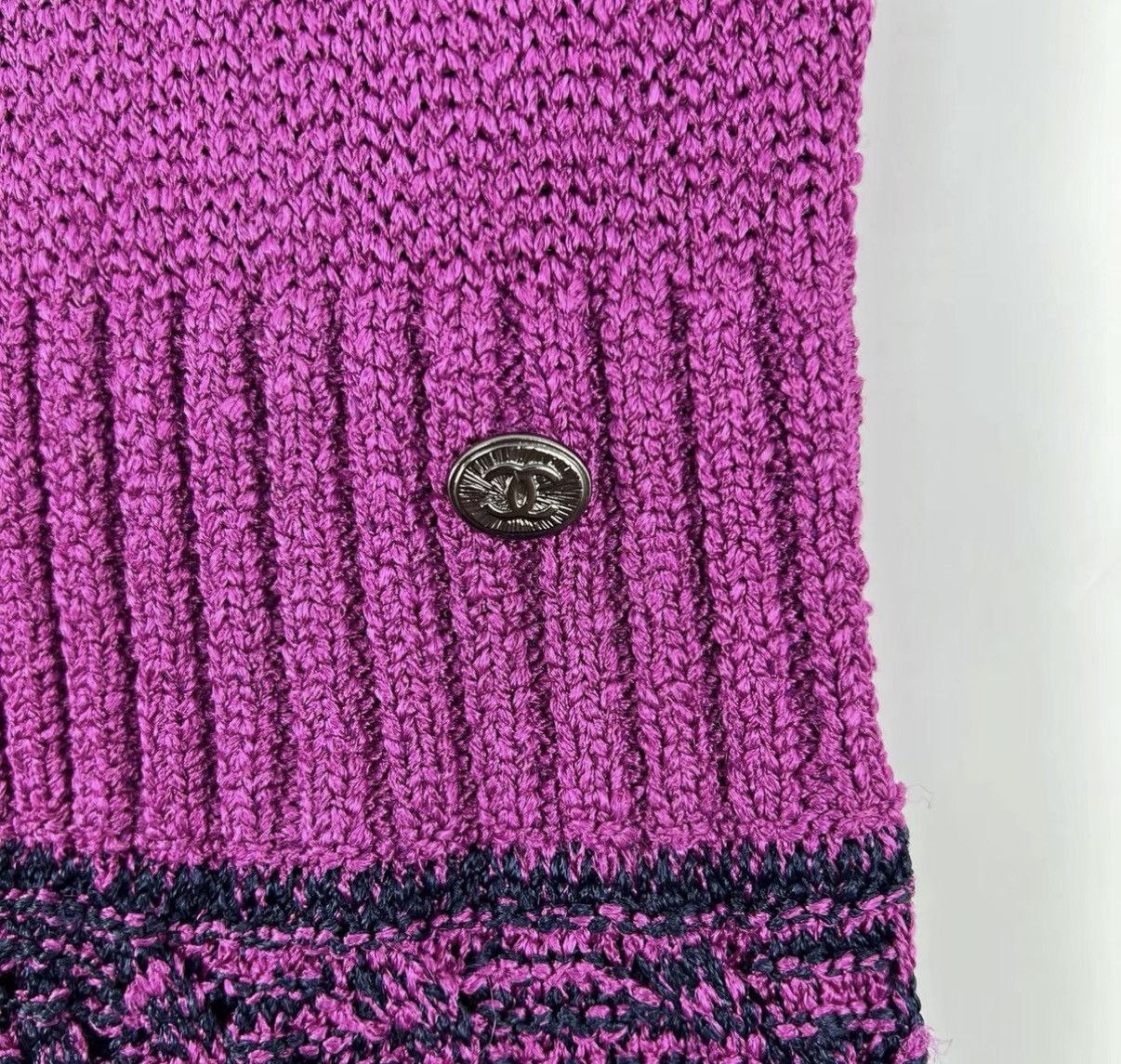 Chanel Chanel Cherry Red Sleeveless Knit Dress K12 Size XS / US 0-2 / IT 36-38 - 4 Thumbnail
