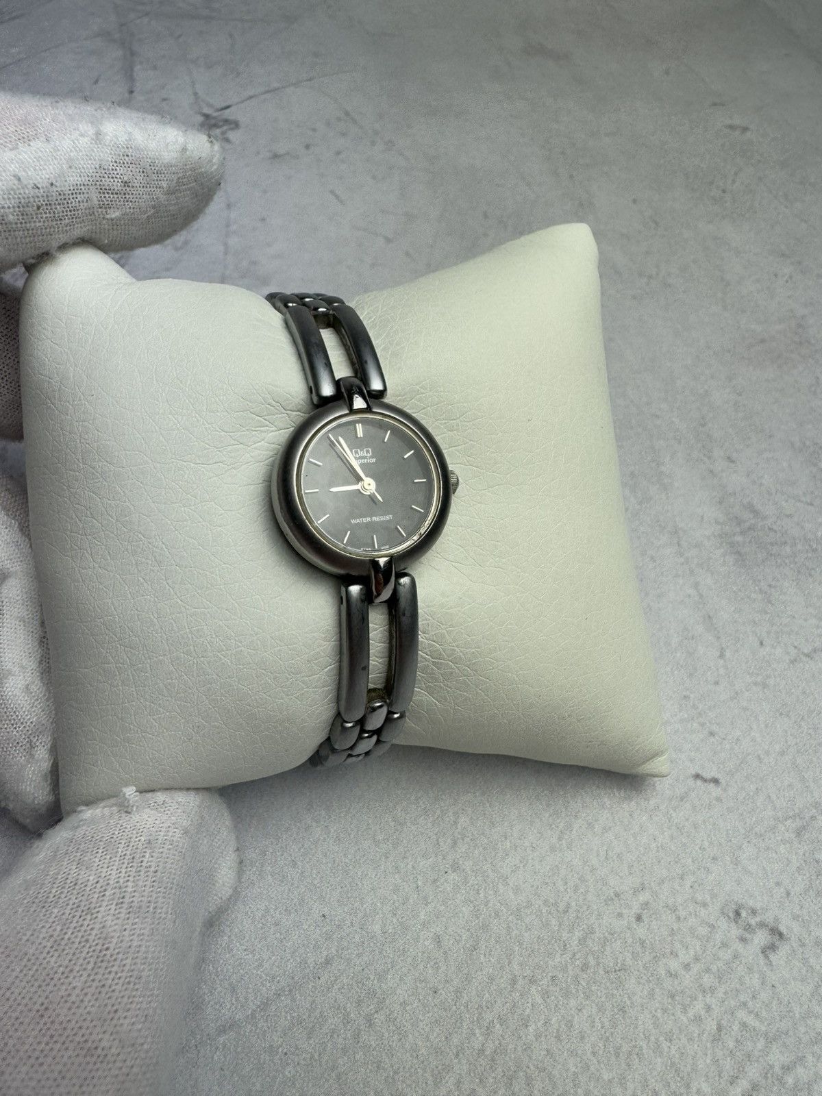 Japanese Brand × Vintage Q&Q Futuristic Watch Vintage Size ONE SIZE - 4 Thumbnail