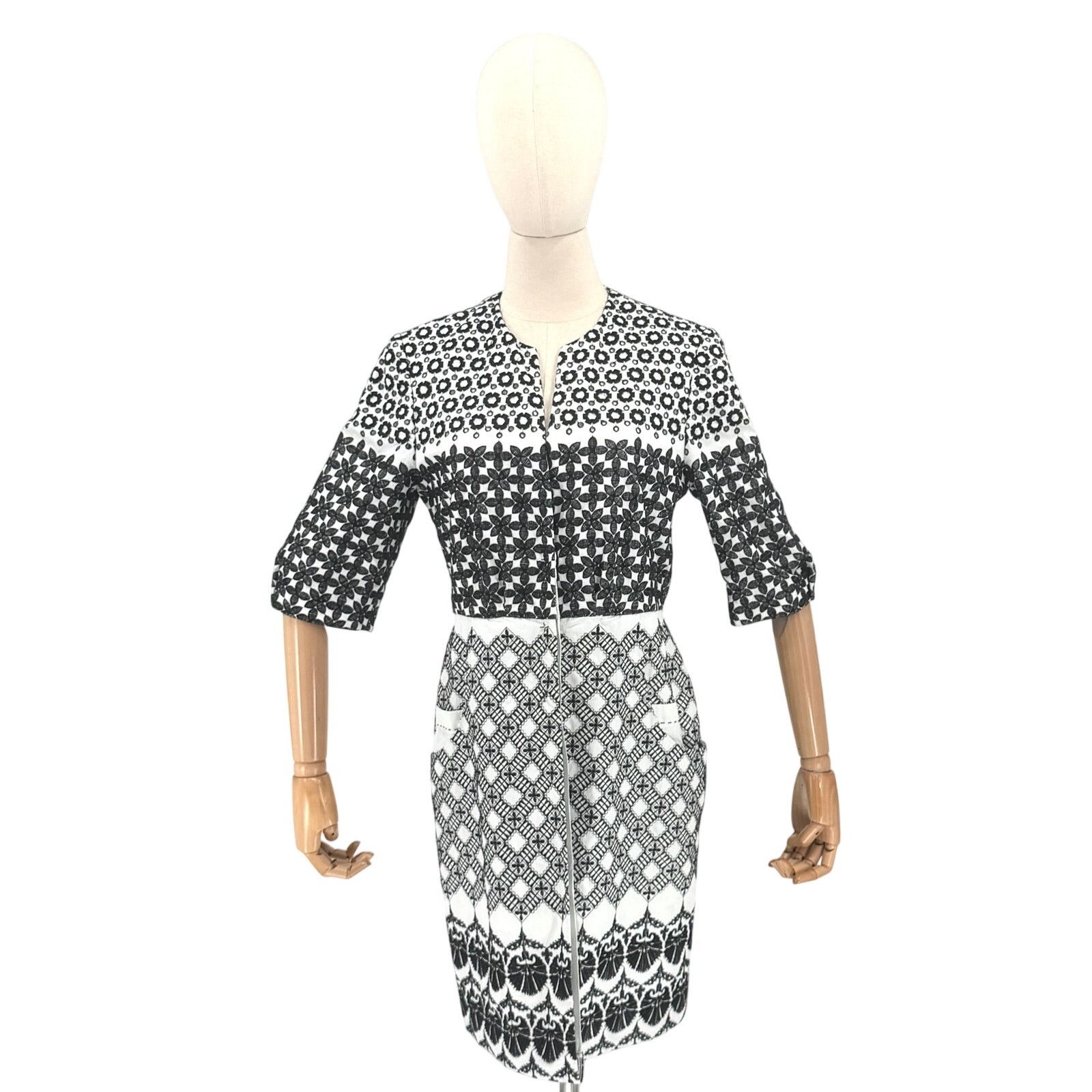 Elie Tahari Black White 100% Cotton Embroidered Eyelet Shift Coat Dress Size S / US 4 / IT 40 - 1 Thumbnail