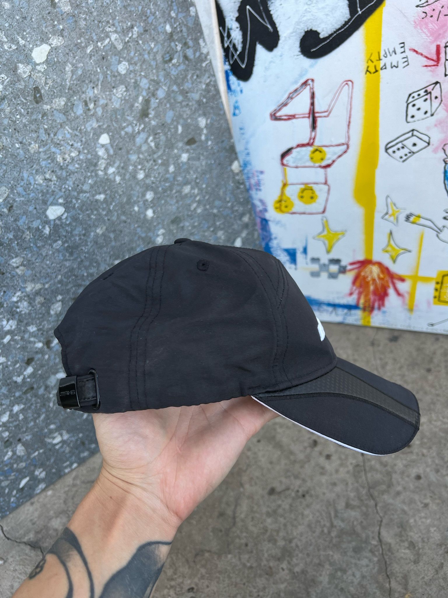 Formula 1 × Mercedes-Benz × Vintage Mercedes AMG Petronas Racing Hat Size ONE SIZE - 9 Thumbnail
