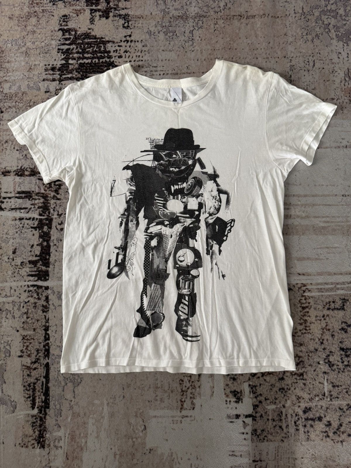 Other assorted tshirt - Radwimp 2009 tee Size US M / EU 48-50 / 2 - 2 Thumbnail