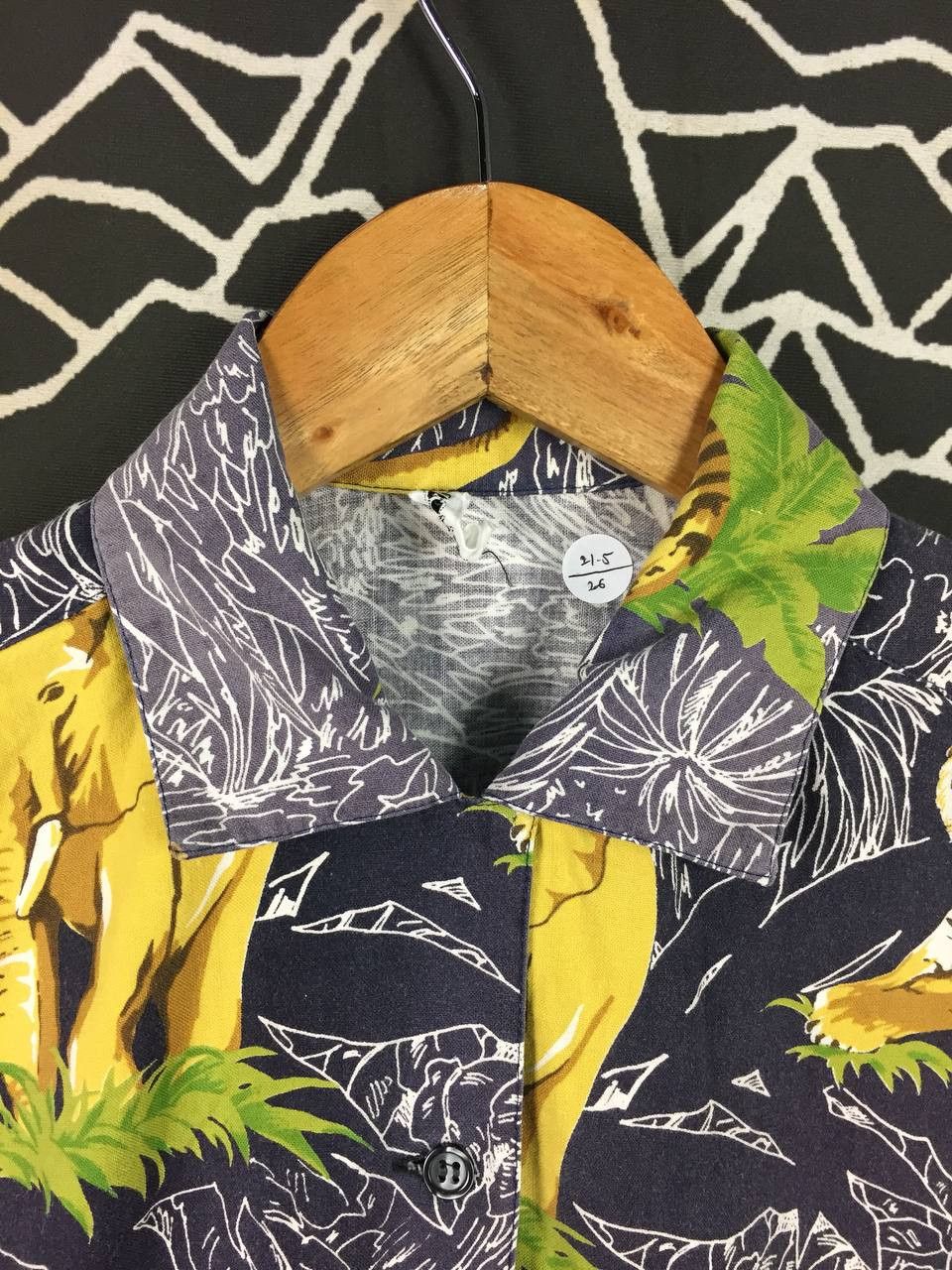 Vintage Vtg Foret Safari Animal Tropical All-Over Print Camp Shirt Size US L / EU 52-54 / 3 - 5 Thumbnail