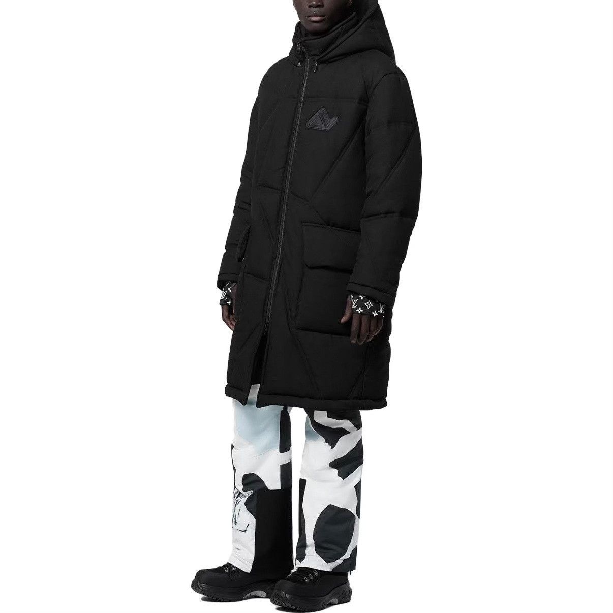 Louis Vuitton Louis Vuitton 2024 Black Cotton Coat Size US L / EU 52-54 / 3 - 8 Thumbnail