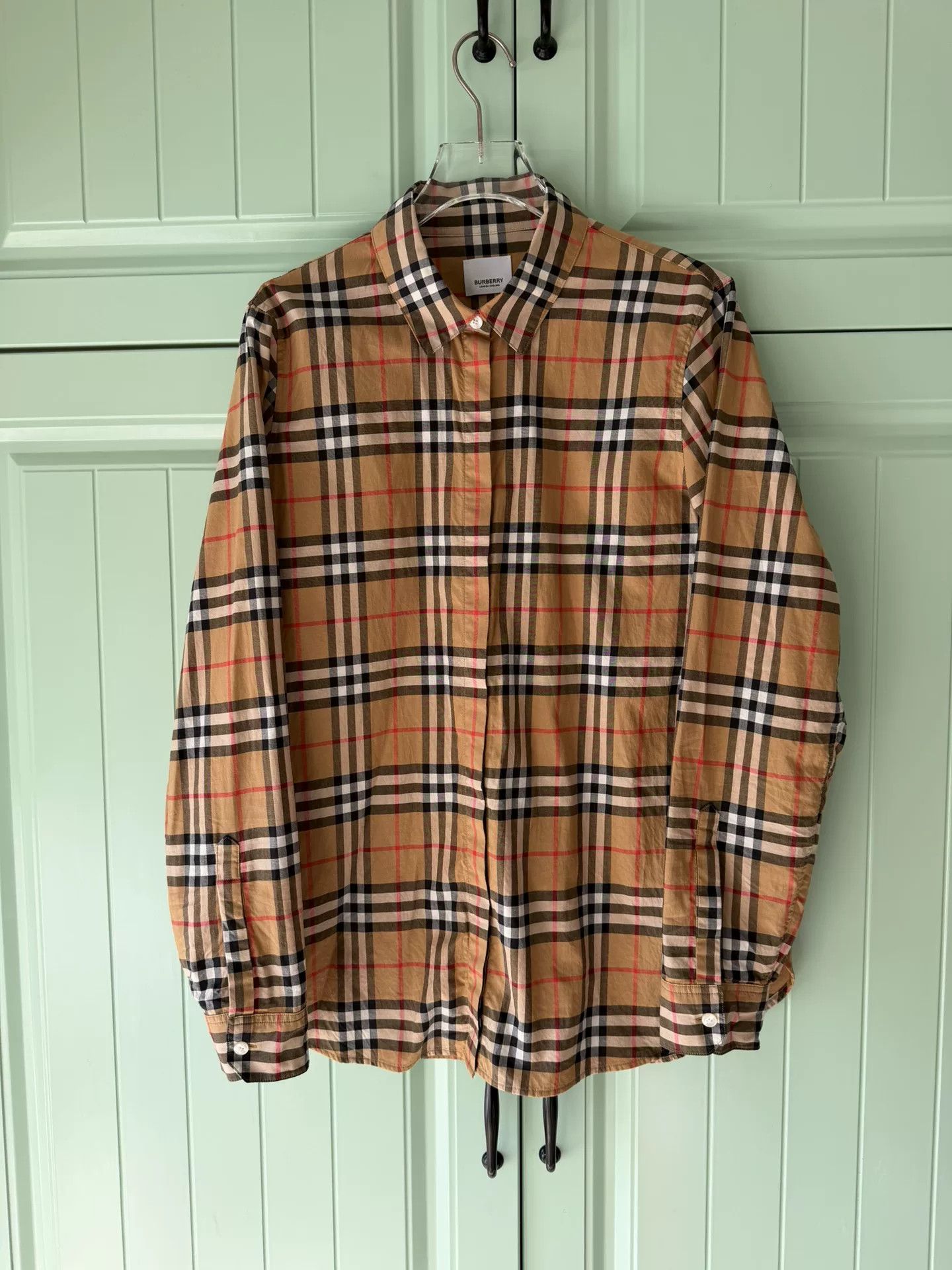 Burberry Burberry Classic Check Long-Sleeve Shirt Size M / US 6-8 / IT 42-44 - 1 Thumbnail