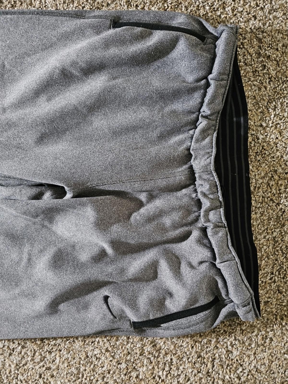 Nike Nike Dri-Fit Gray Jogger Pants L Mens Athletic Sweatpants Size US 34 / EU 50 - 2 Thumbnail