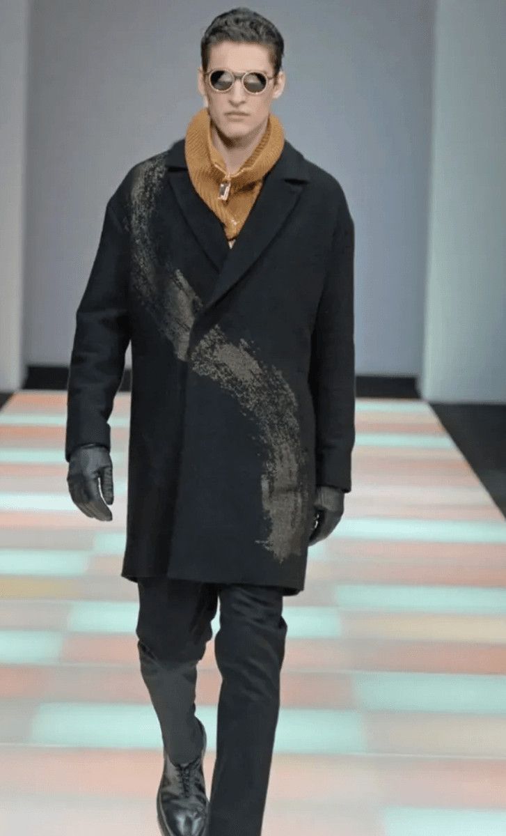 Emporio Armani AW2015 Emporio Armani Black Wool Aura Long Trench Jacket Size US M / EU 48-50 / 2 - 2 Thumbnail